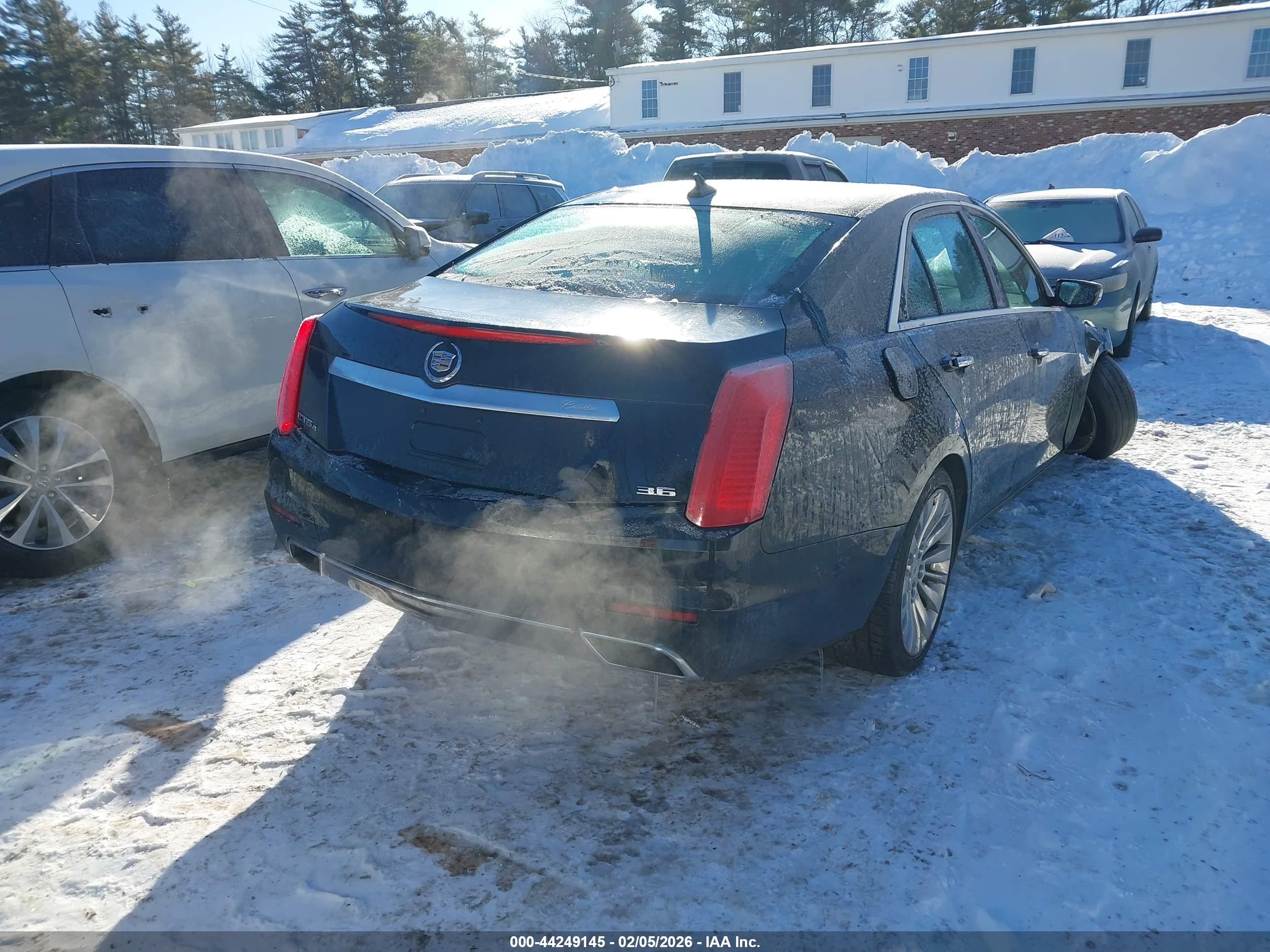 CADILLAC CTS image 4