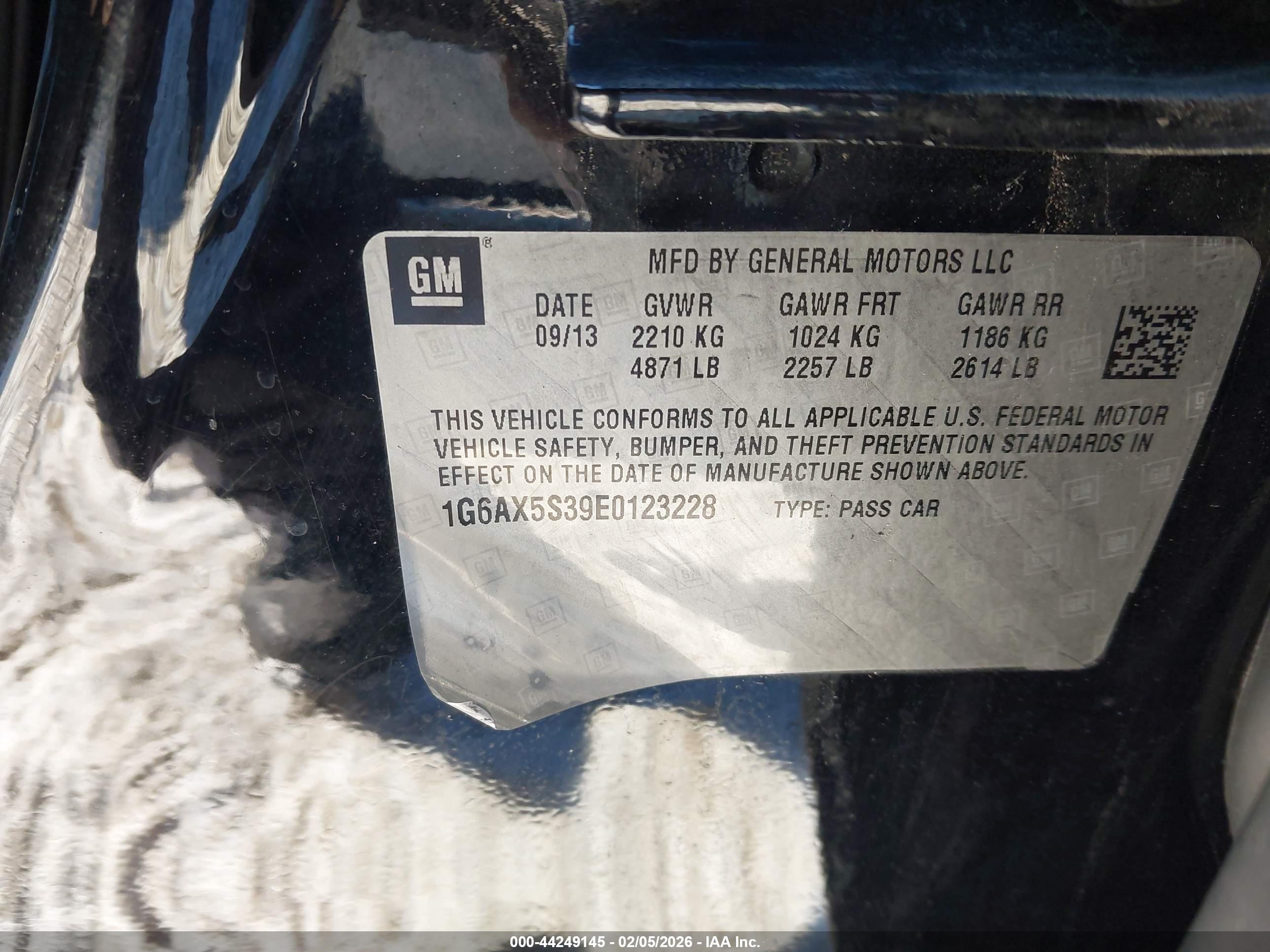 CADILLAC CTS image 9