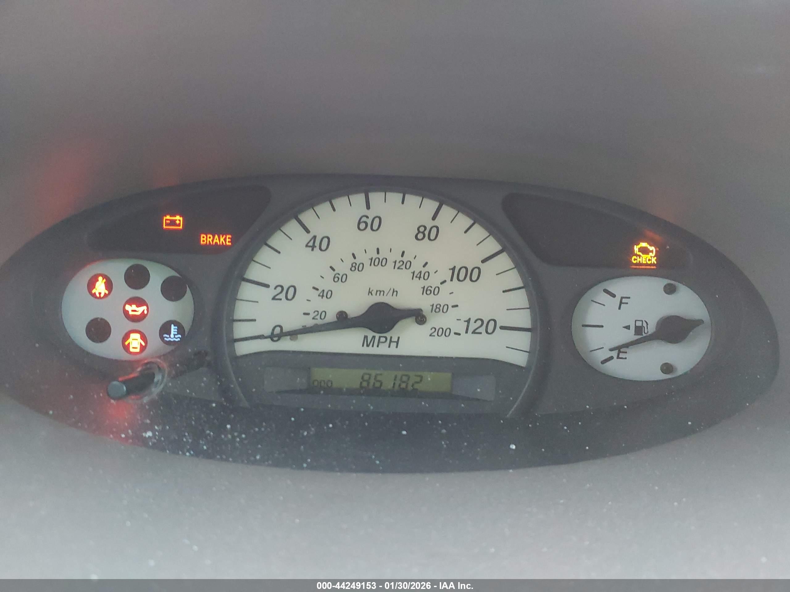 TOYOTA ECHO image 7