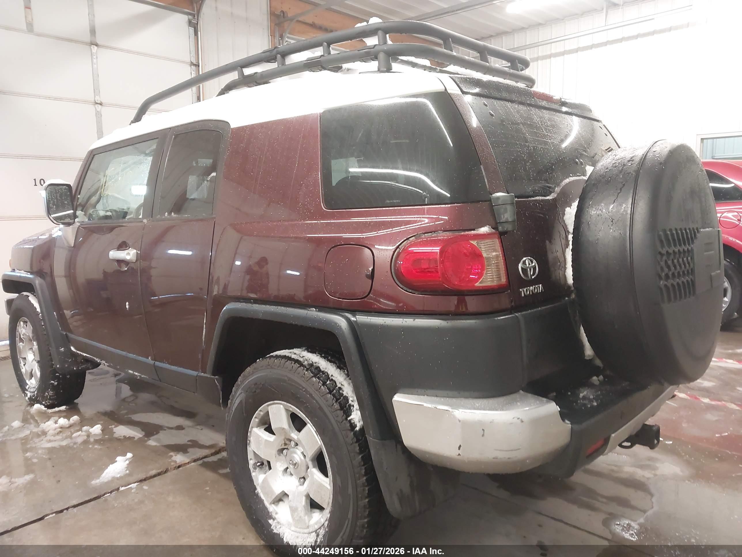 TOYOTA FJ image 6