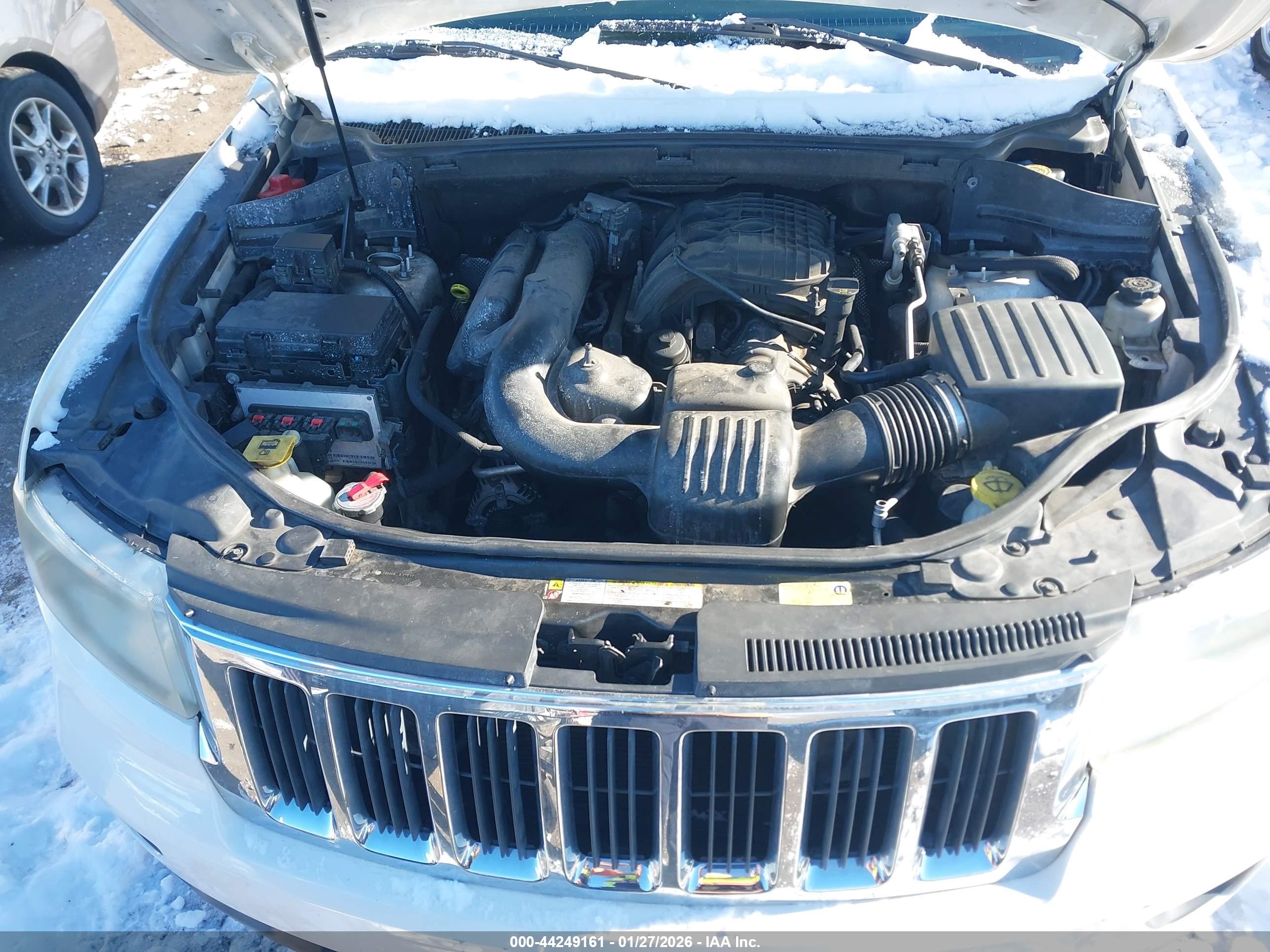 JEEP GRAND image 10