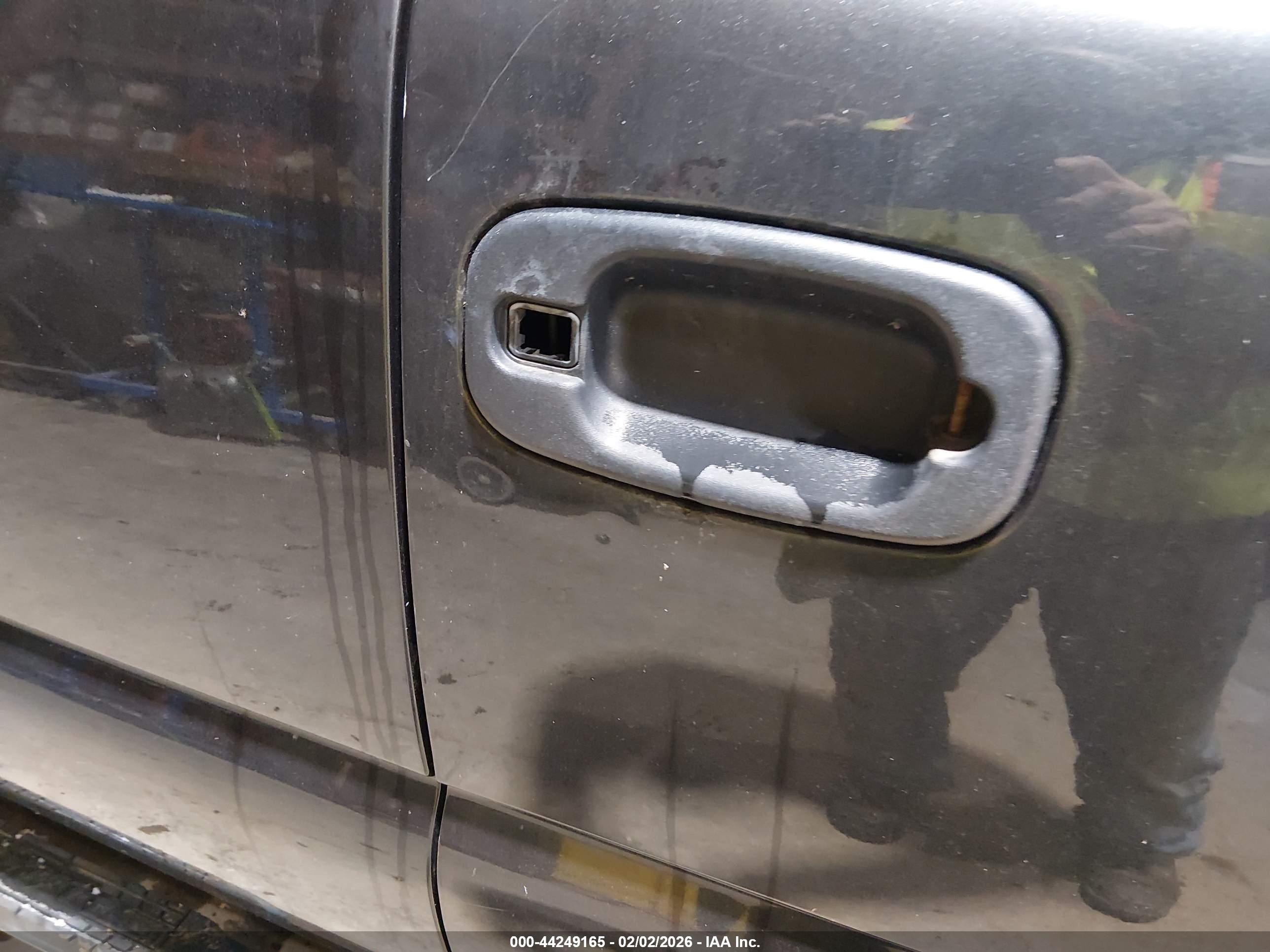 CHEVROLET AVALANCHE image 6
