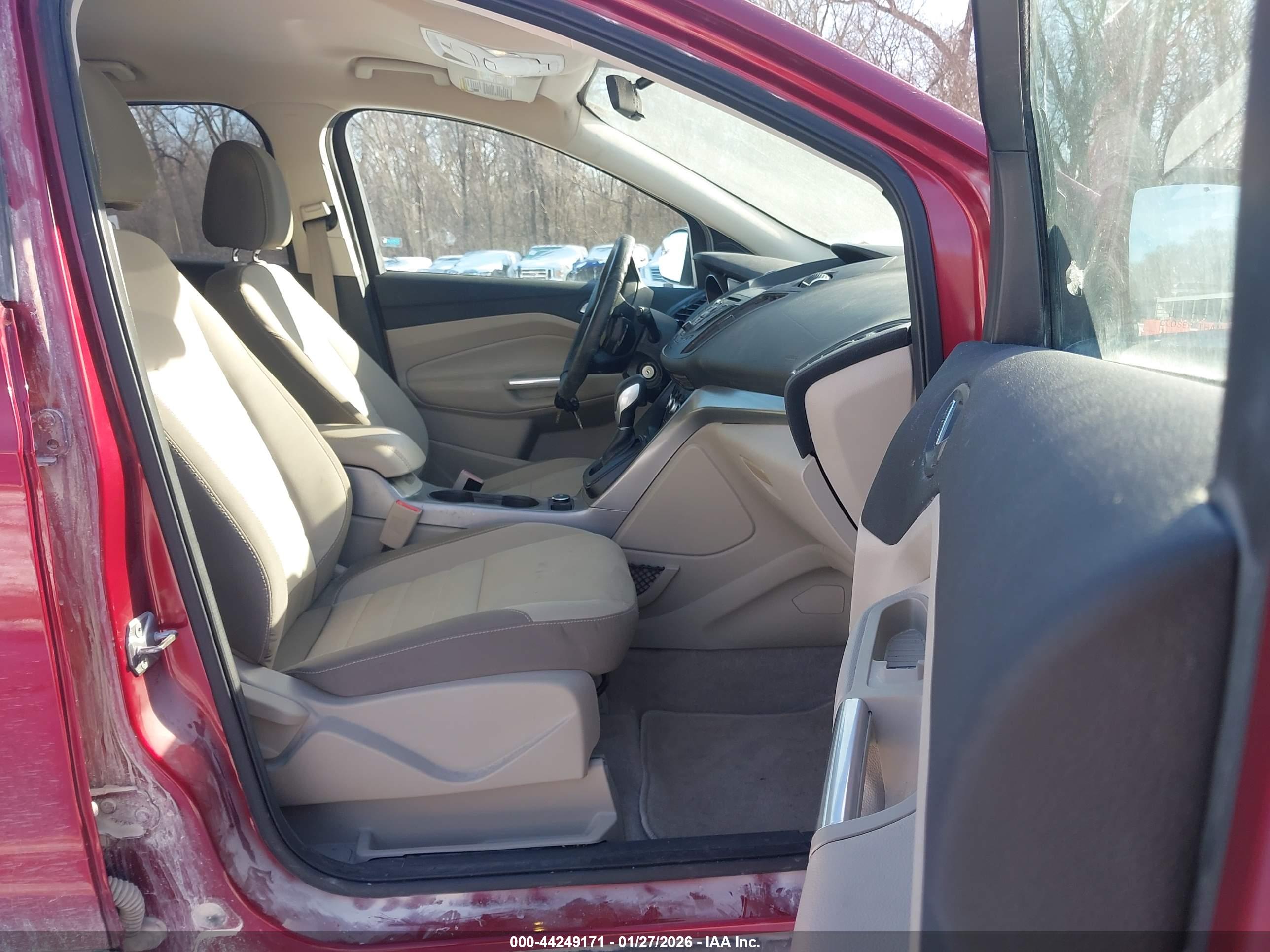 FORD ESCAPE image 5