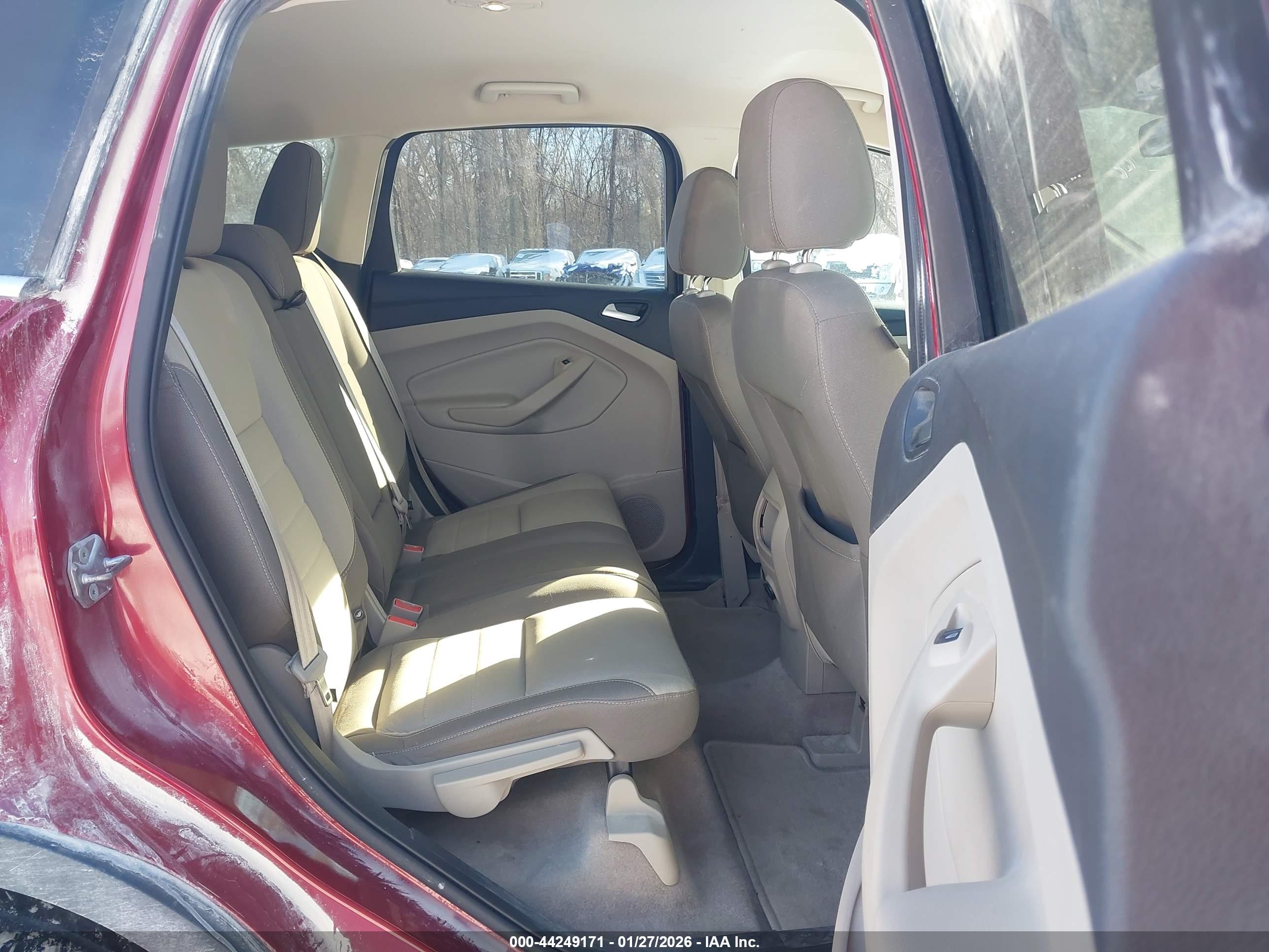 FORD ESCAPE image 8