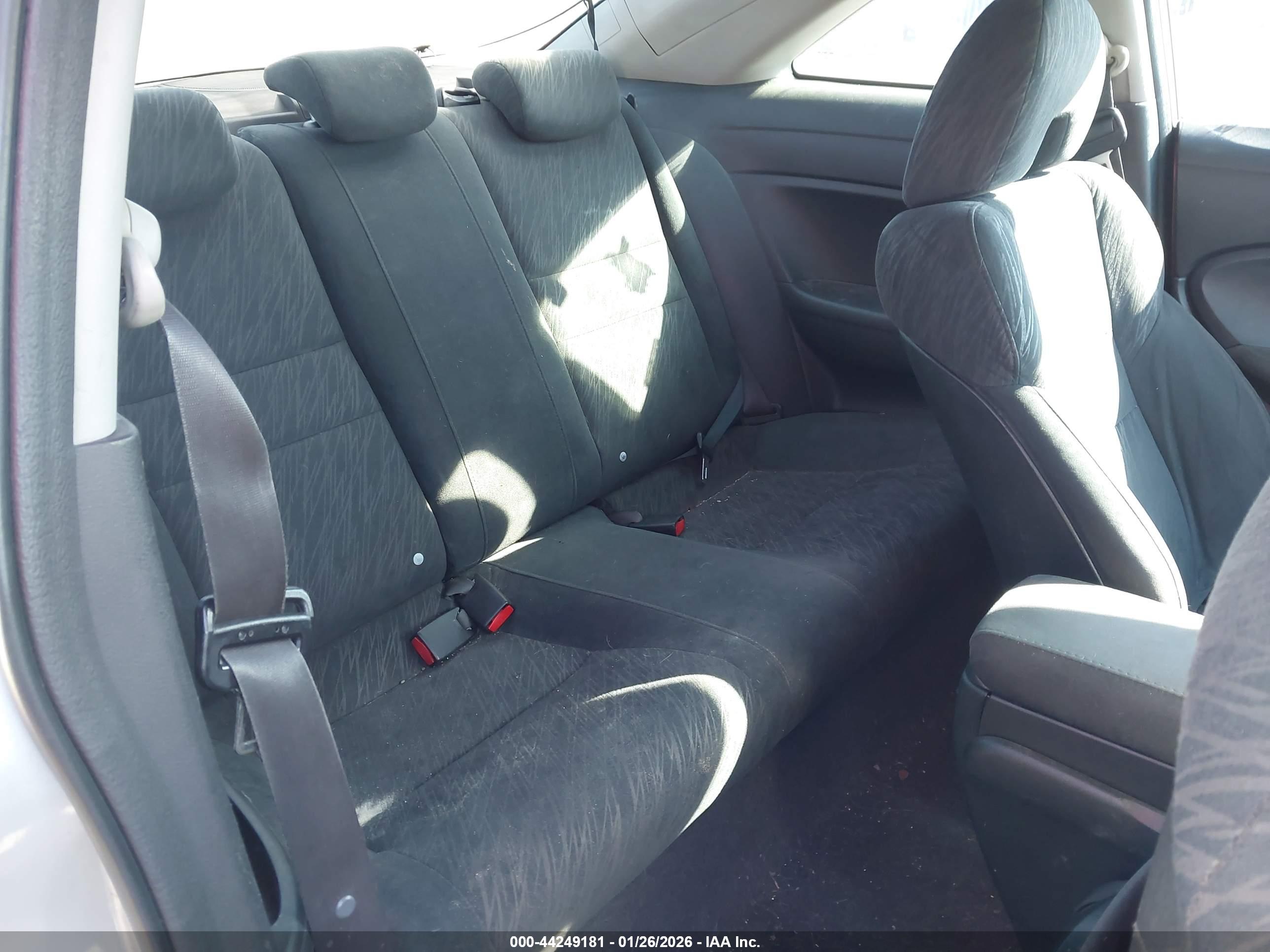 HONDA CIVIC image 8
