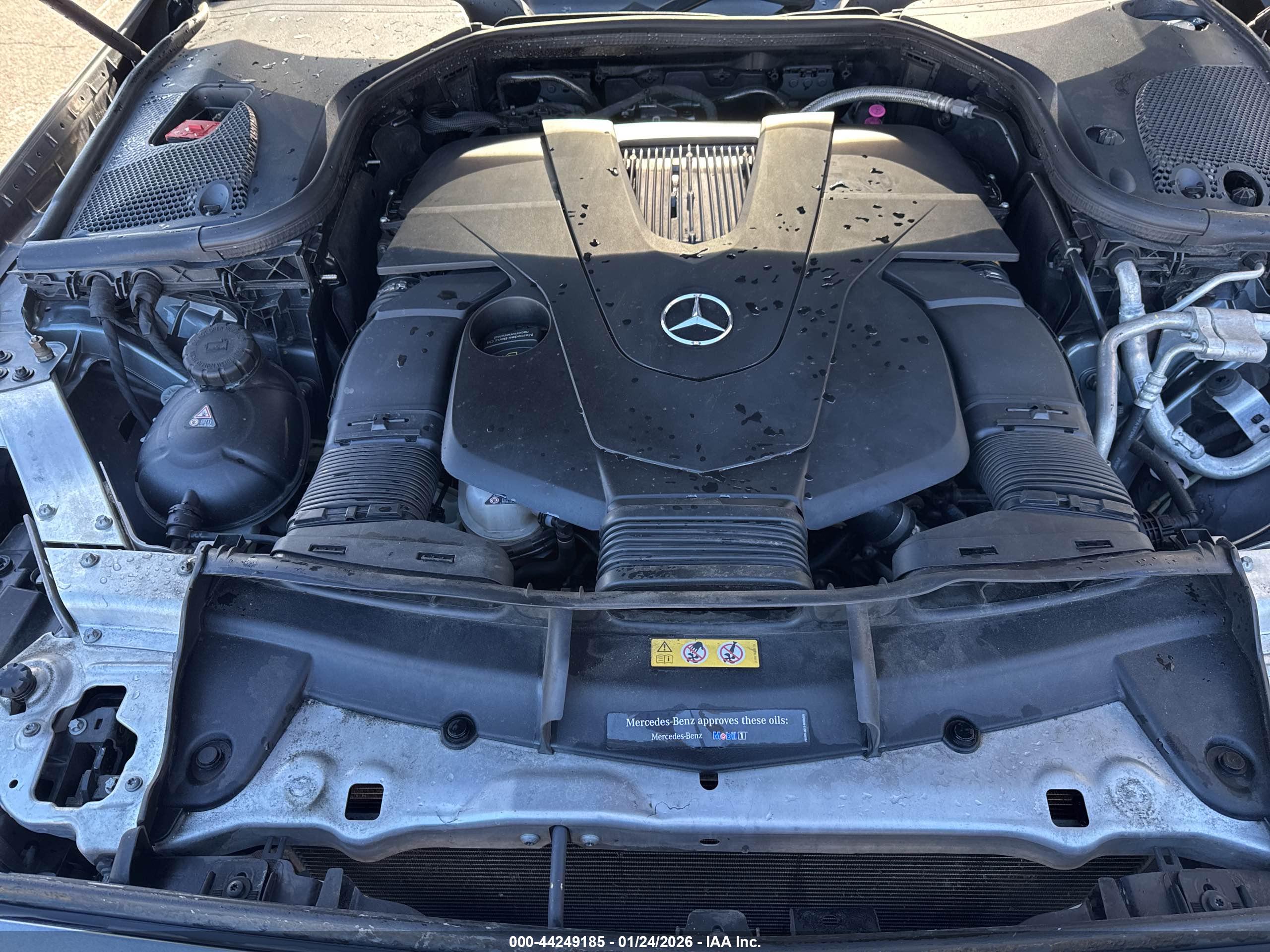 MERCEDES-BENZ E image 10