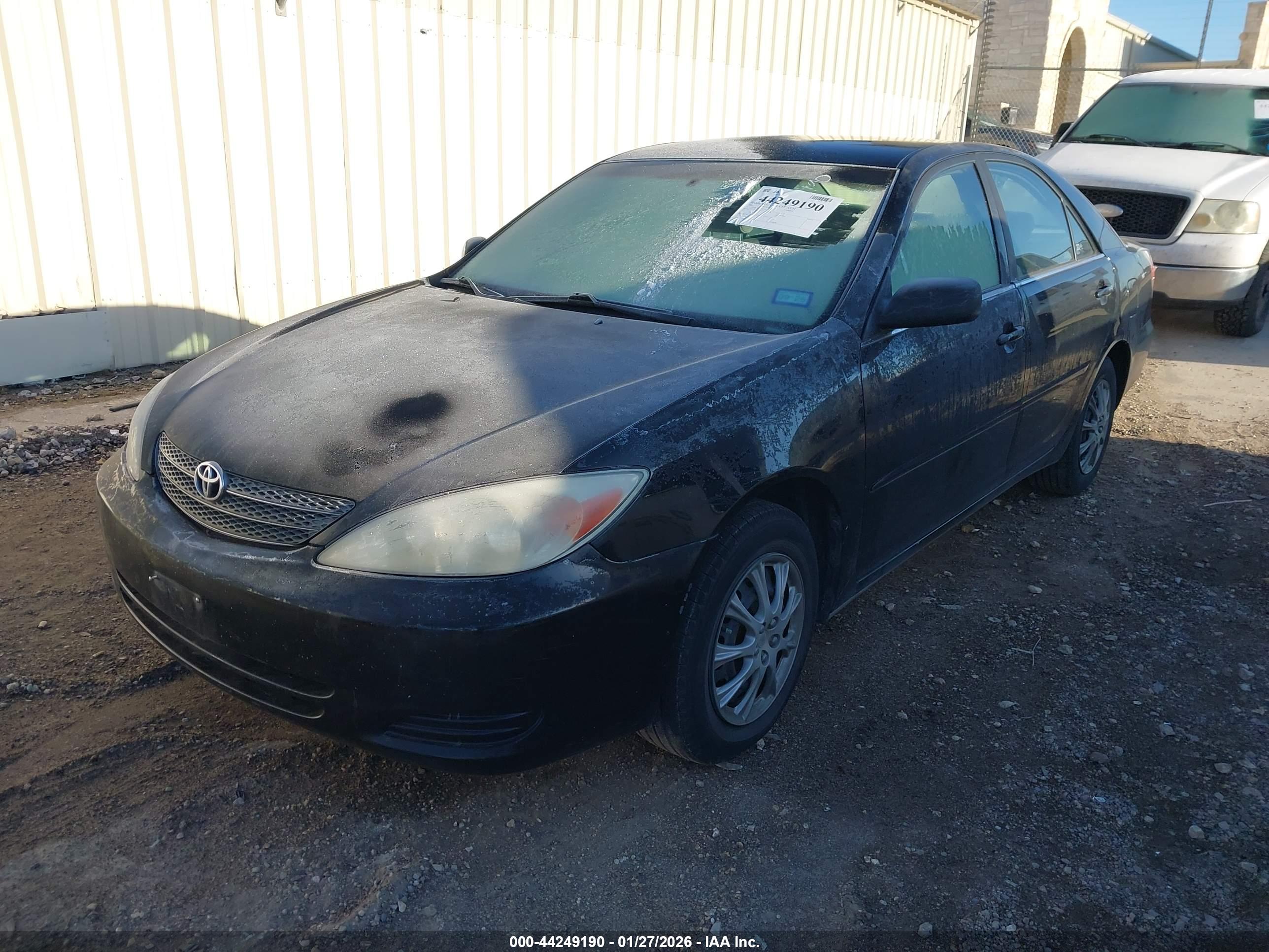 TOYOTA CAMRY image 2