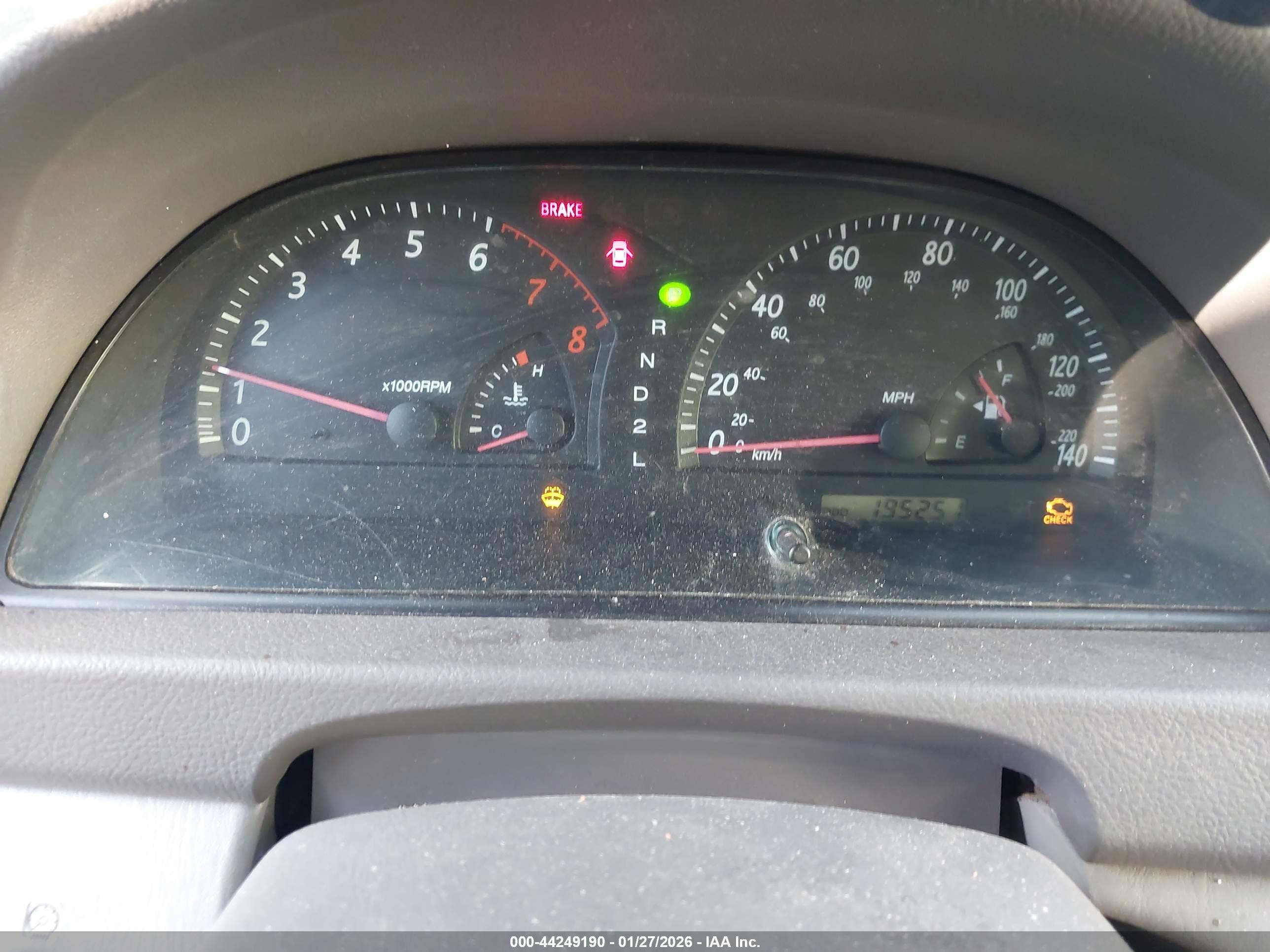 TOYOTA CAMRY image 7