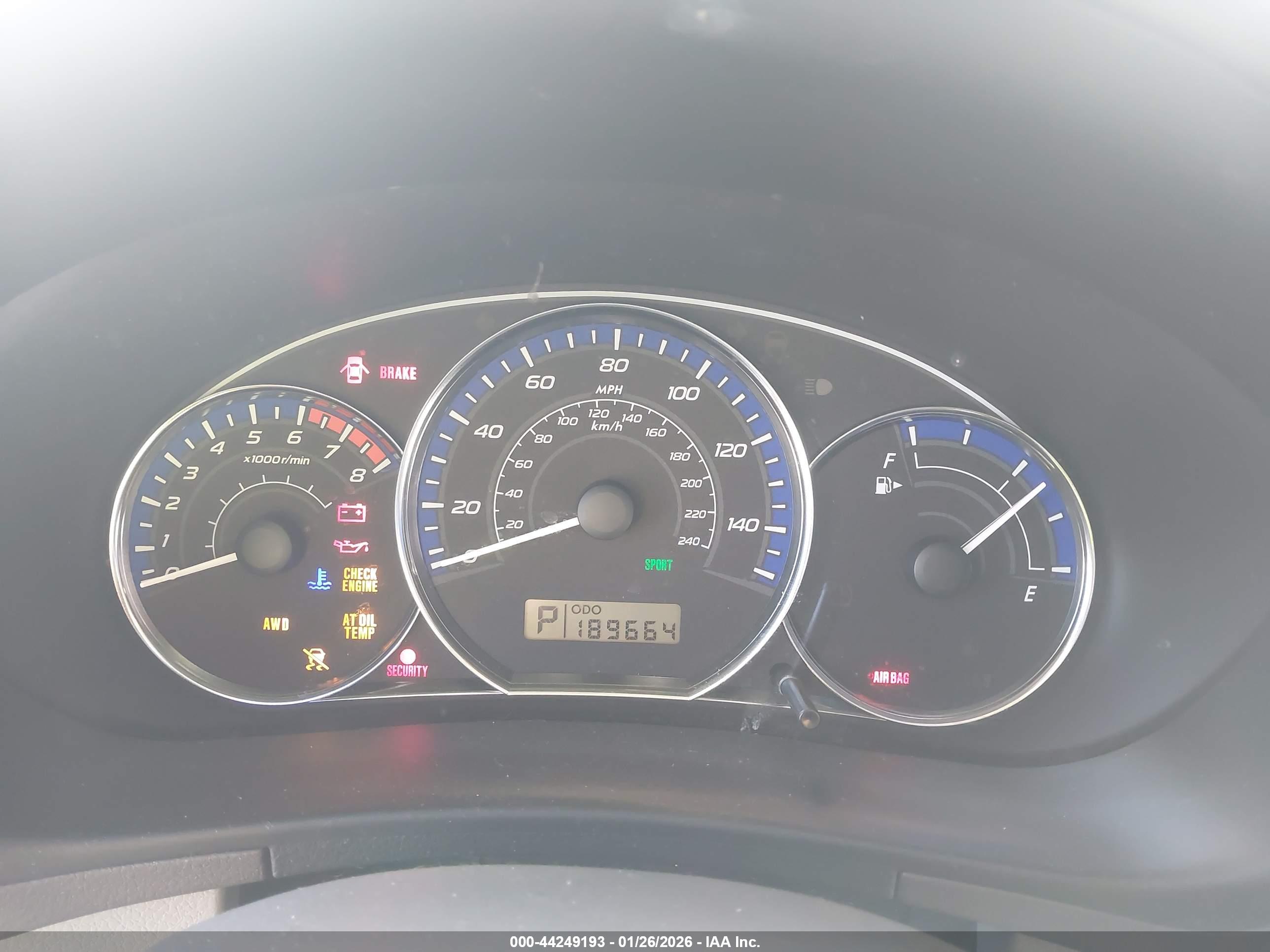 SUBARU FORESTER image 7