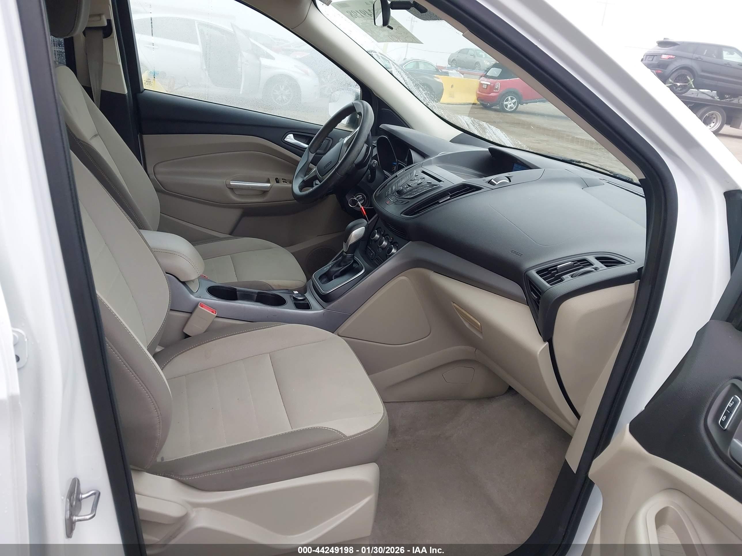 FORD ESCAPE image 5