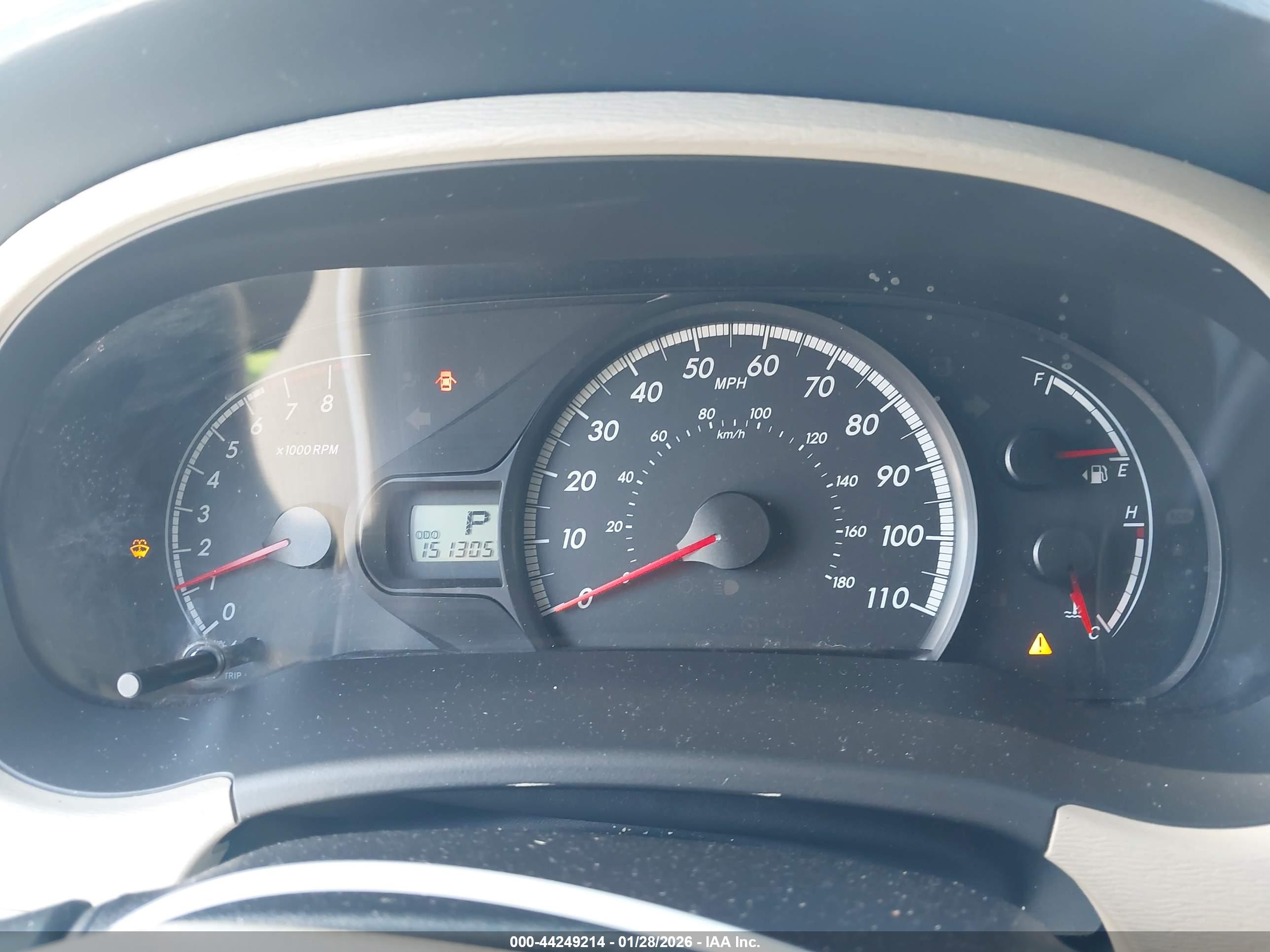 TOYOTA SIENNA image 7