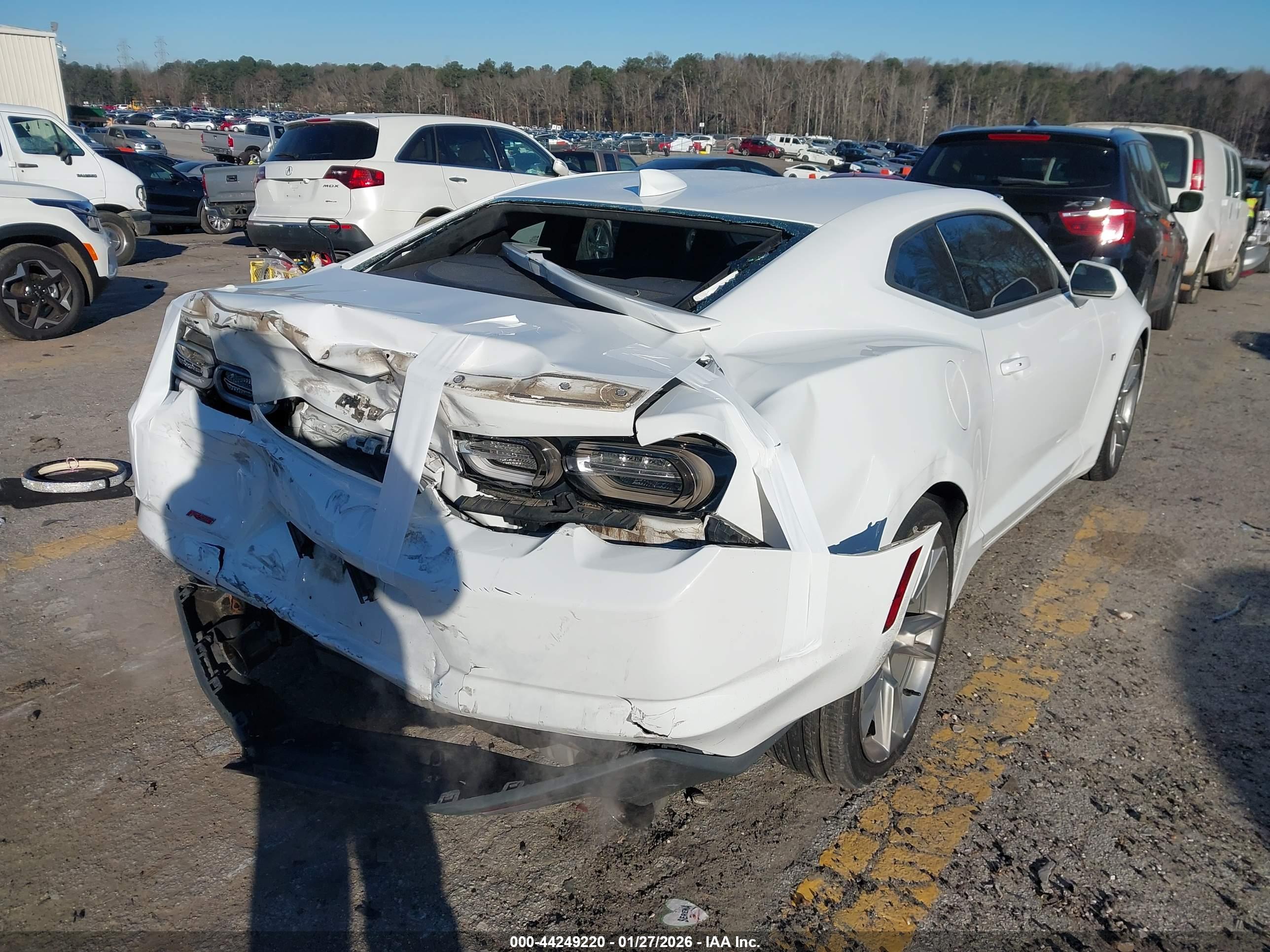 CHEVROLET CAMARO image 4