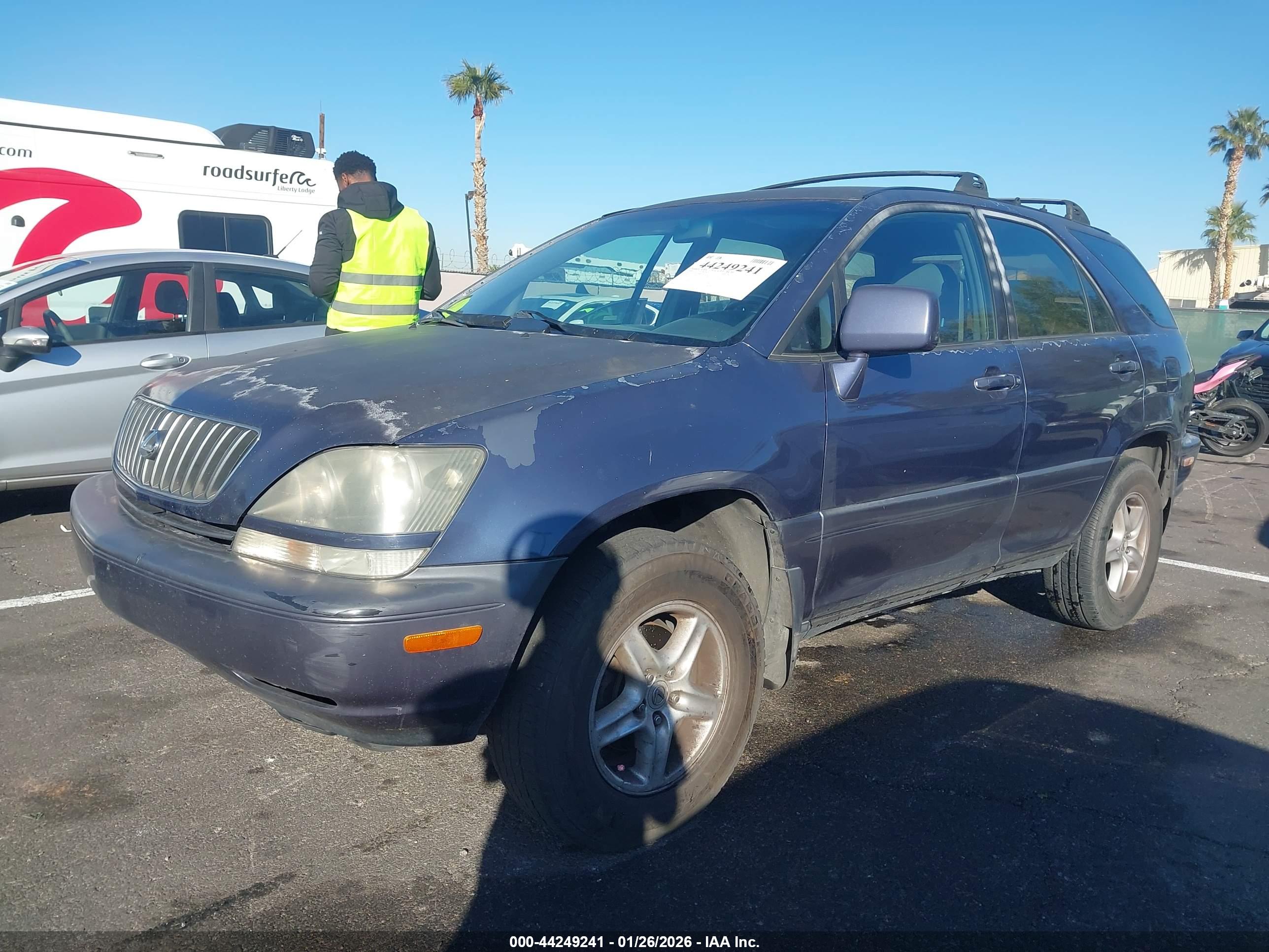 LEXUS RX image 2