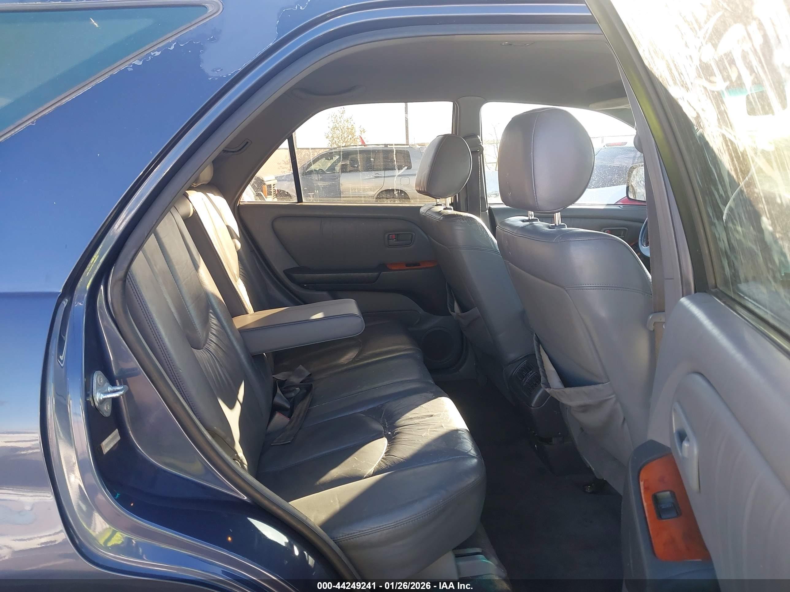 LEXUS RX image 8