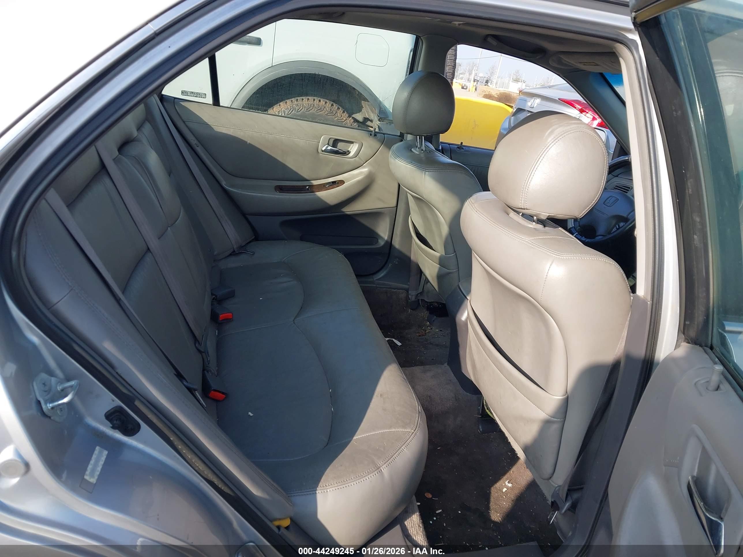 HONDA ACCORD image 8