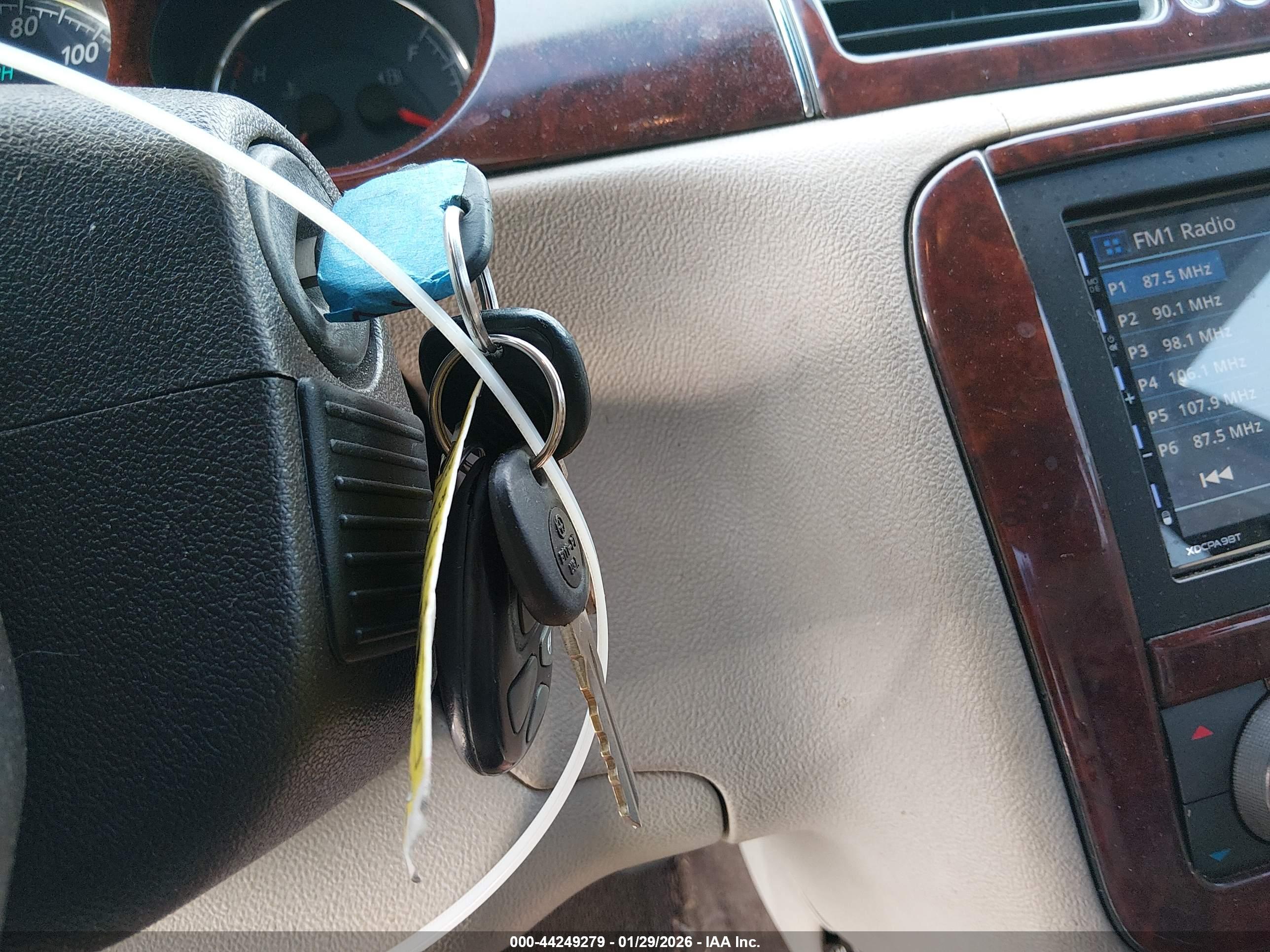 BUICK LUCERNE image 11