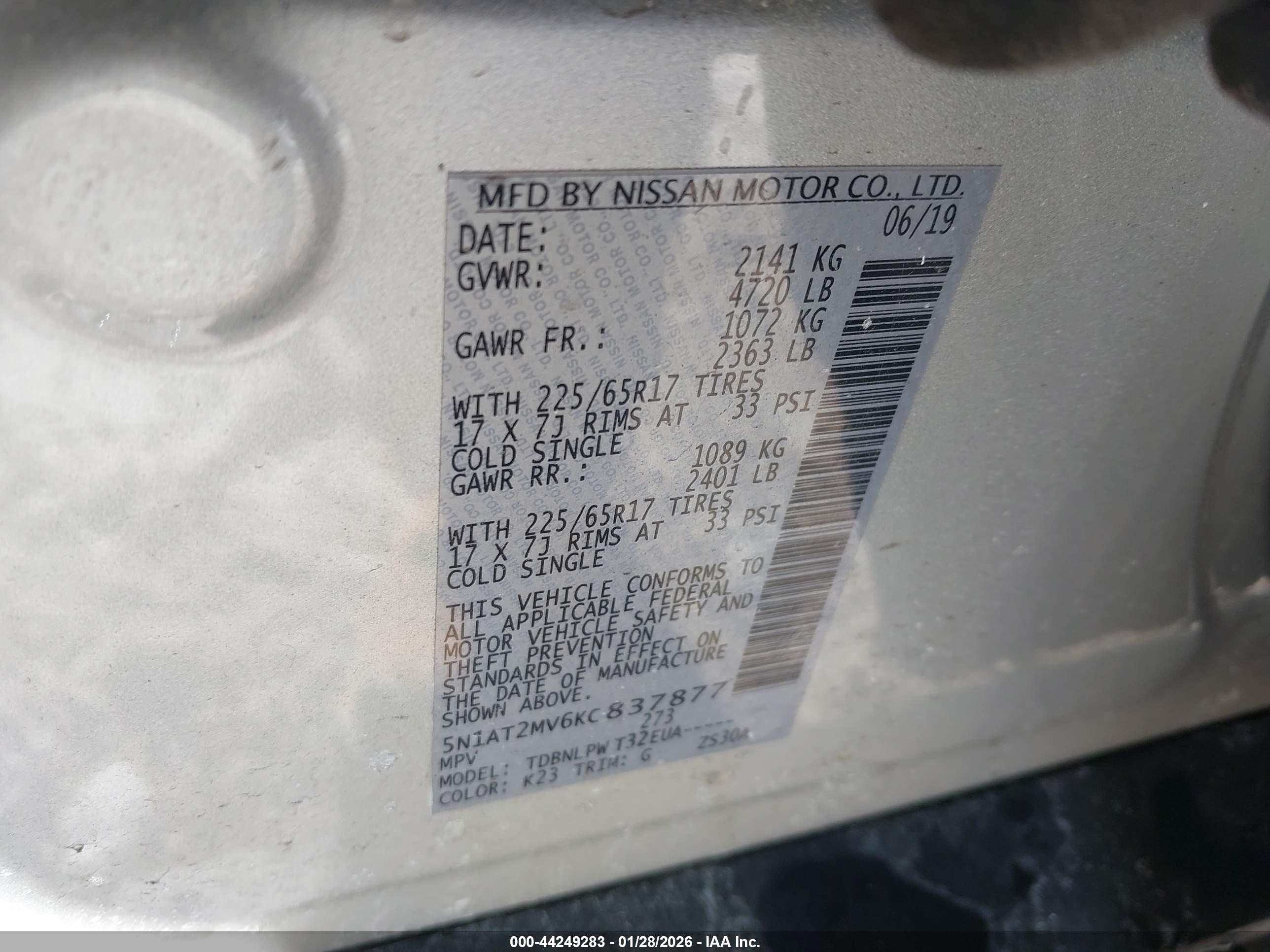 NISSAN ROGUE image 9