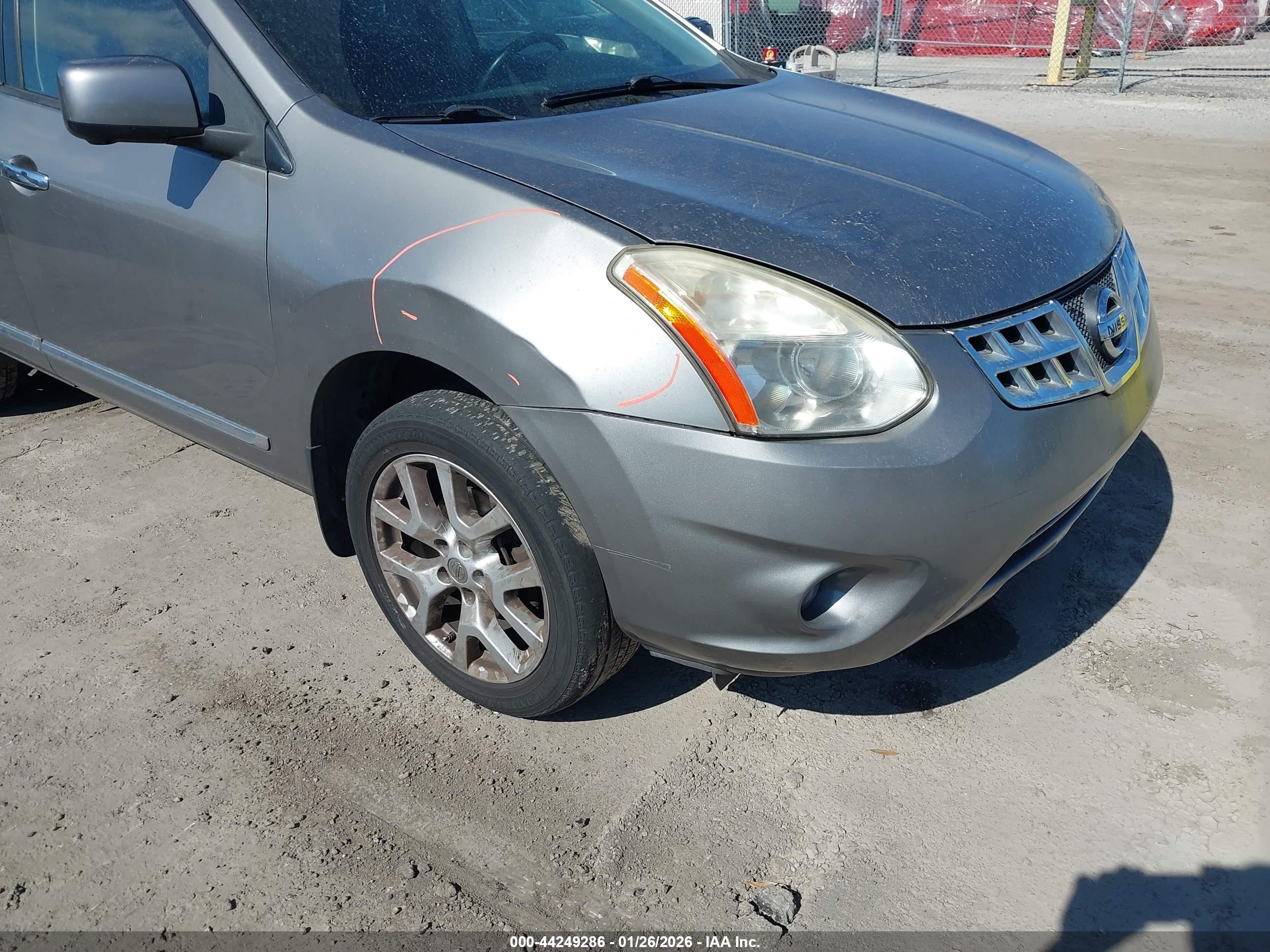 NISSAN ROGUE image 6
