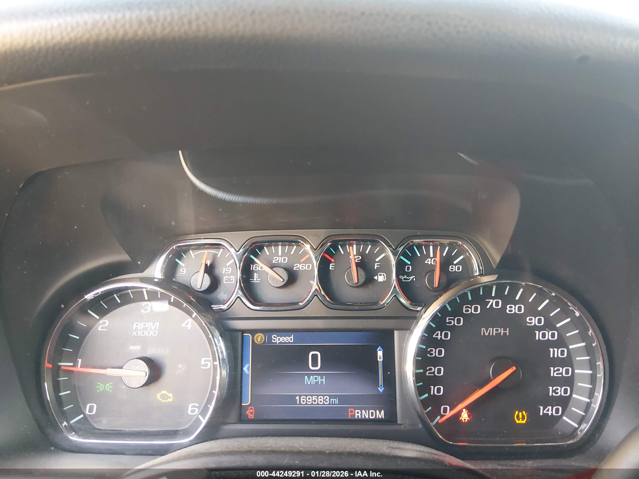 CHEVROLET TAHOE image 7