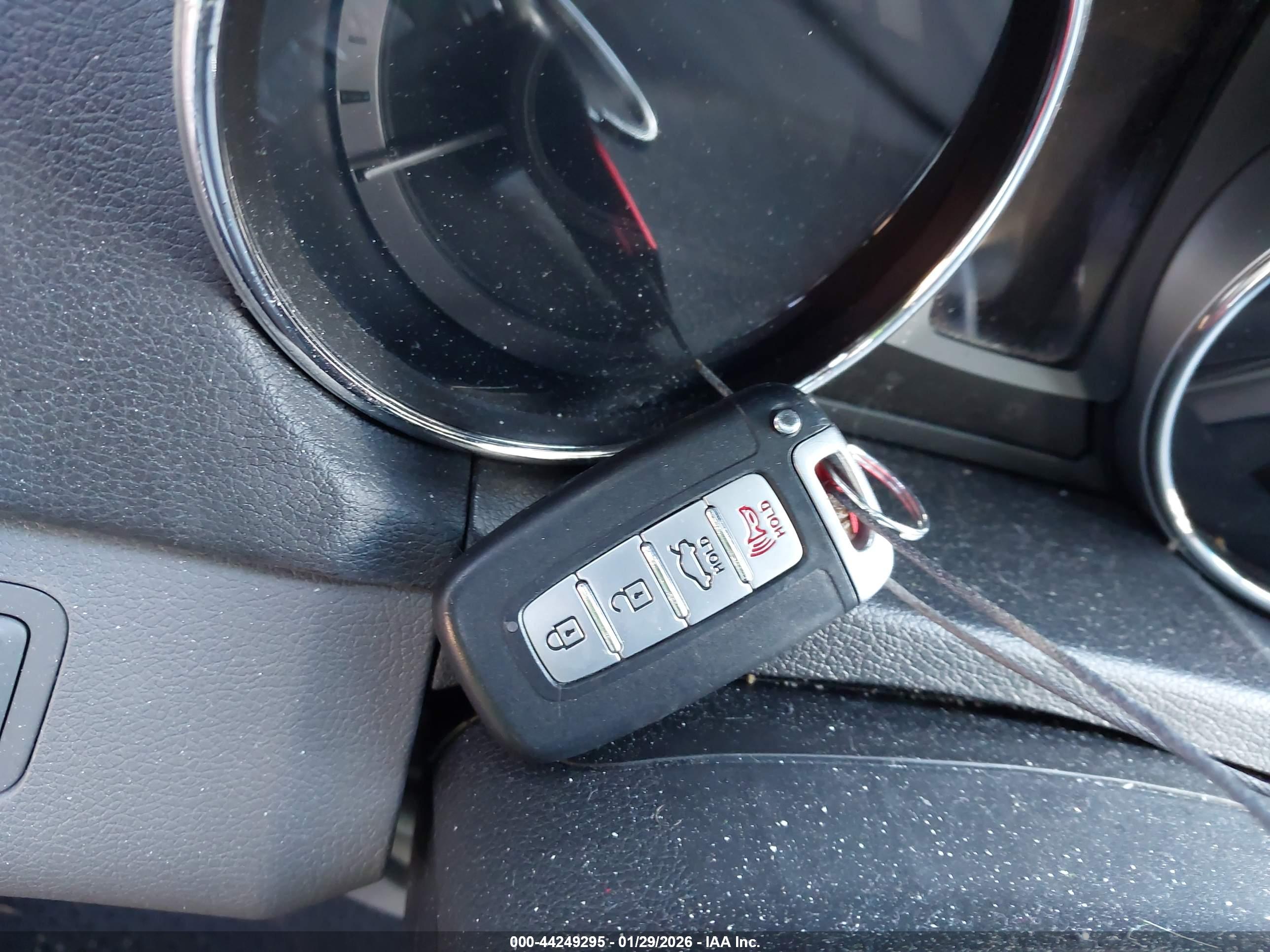 HYUNDAI SONATA image 11
