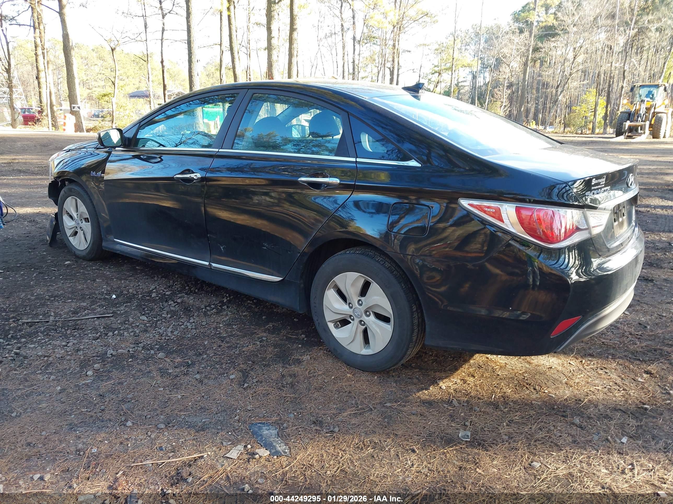 HYUNDAI SONATA image 3