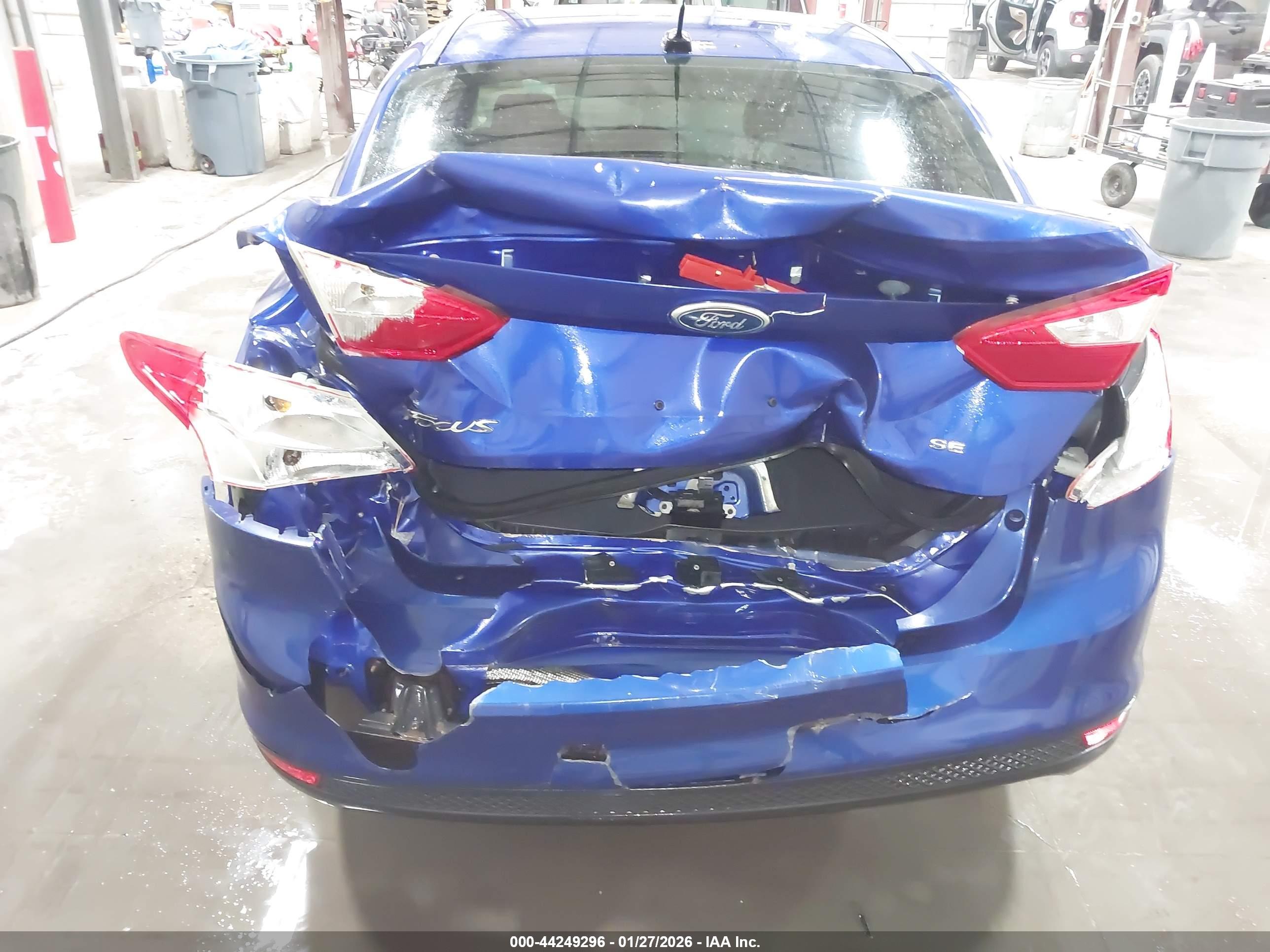 FORD FOCUS image 6