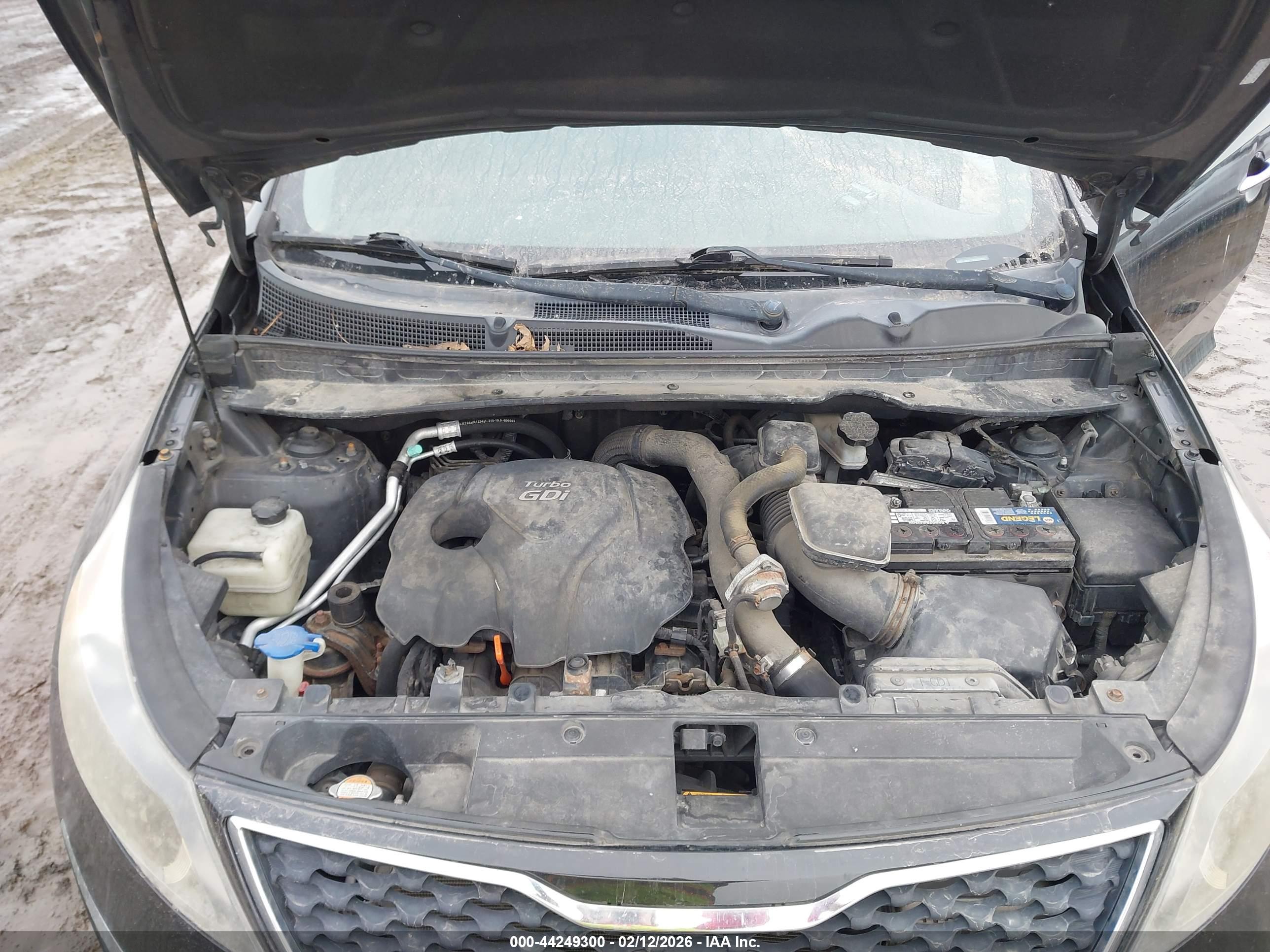 KIA SPORTAGE image 6