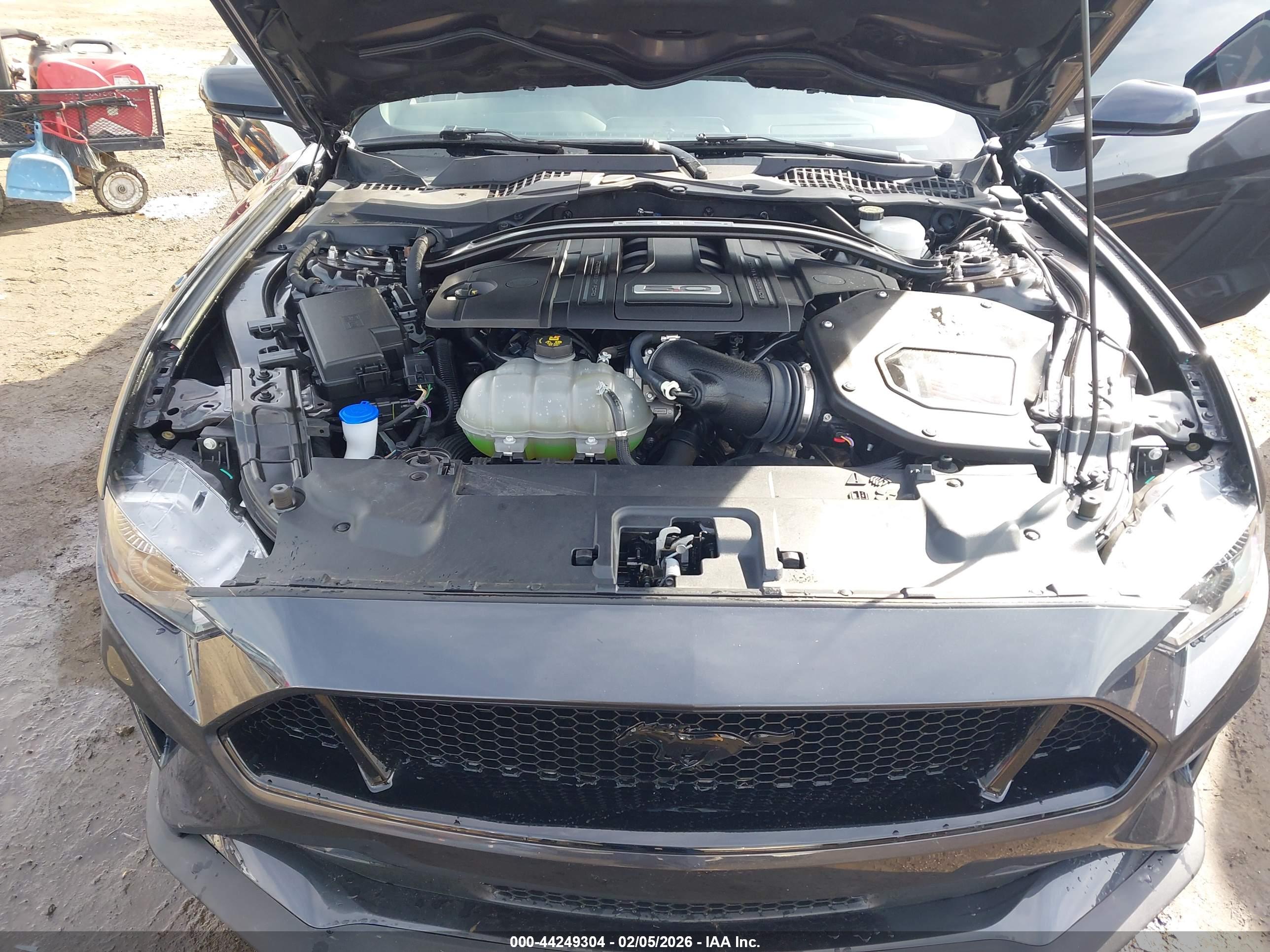 FORD MUSTANG image 10