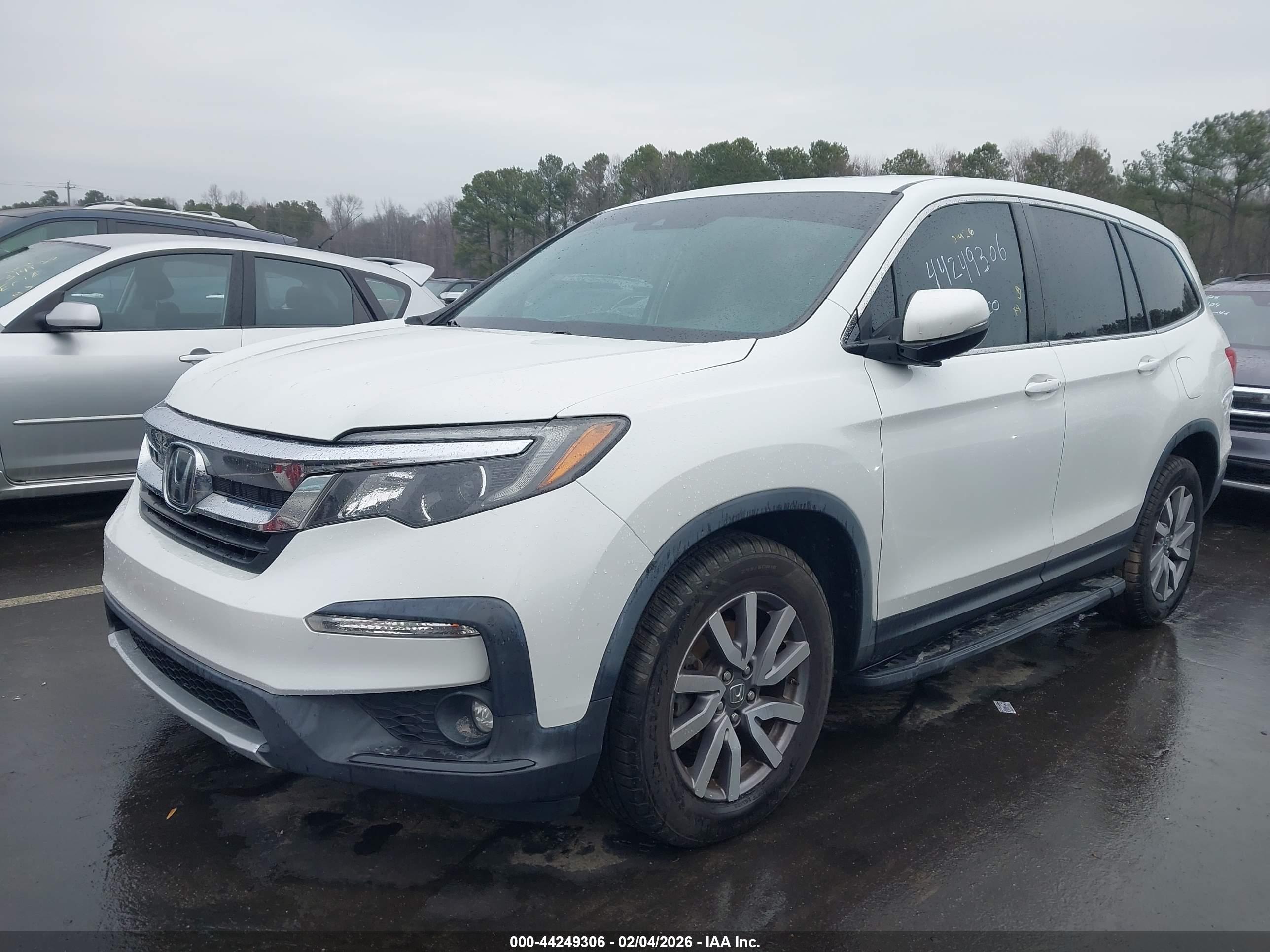 HONDA PILOT image 2