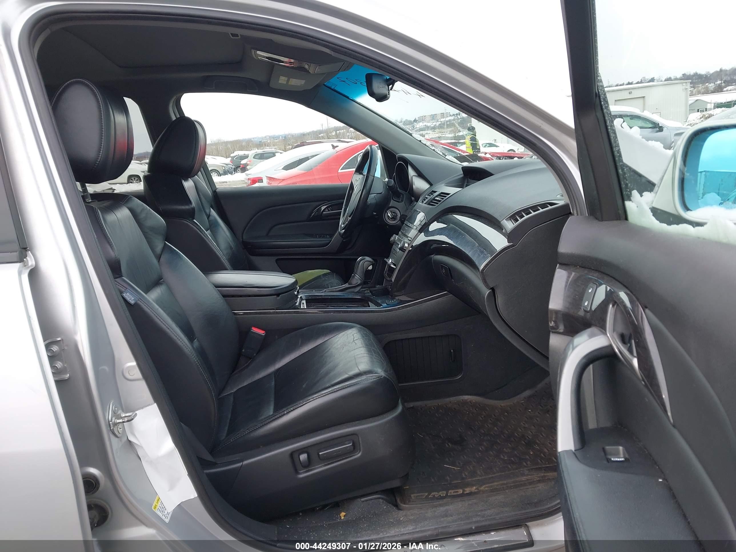ACURA MDX image 5