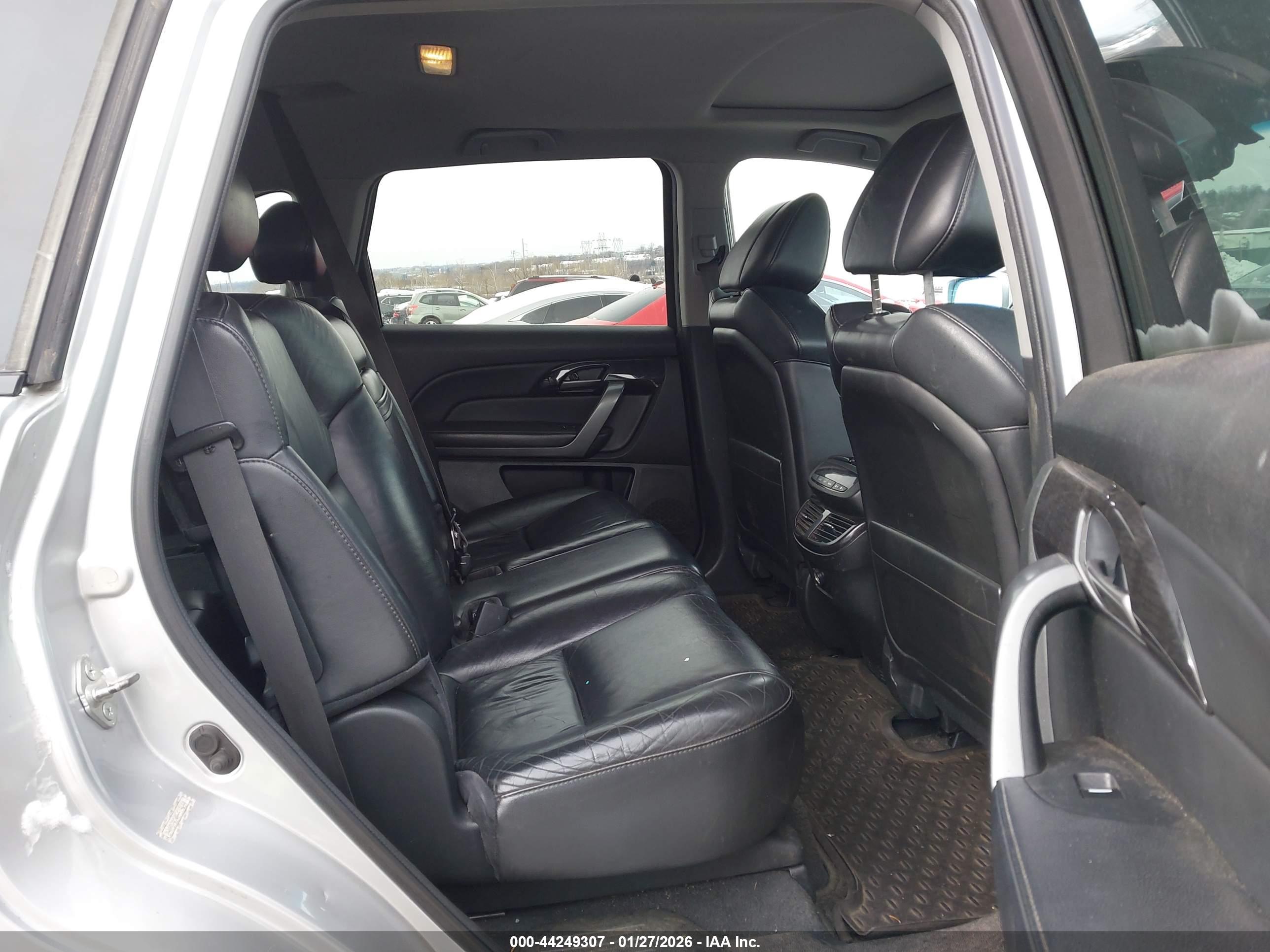 ACURA MDX image 8