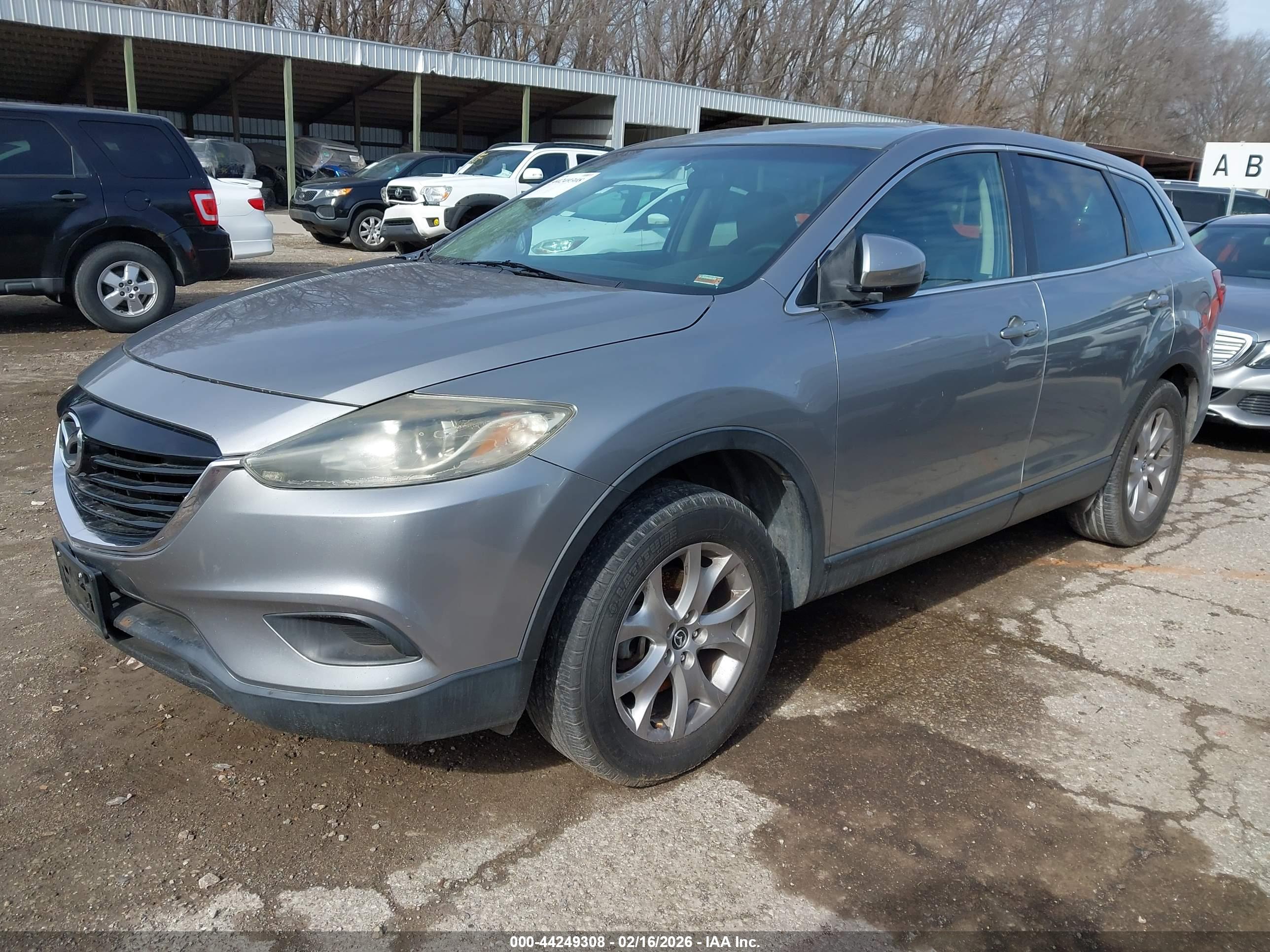 MAZDA CX-9 image 2