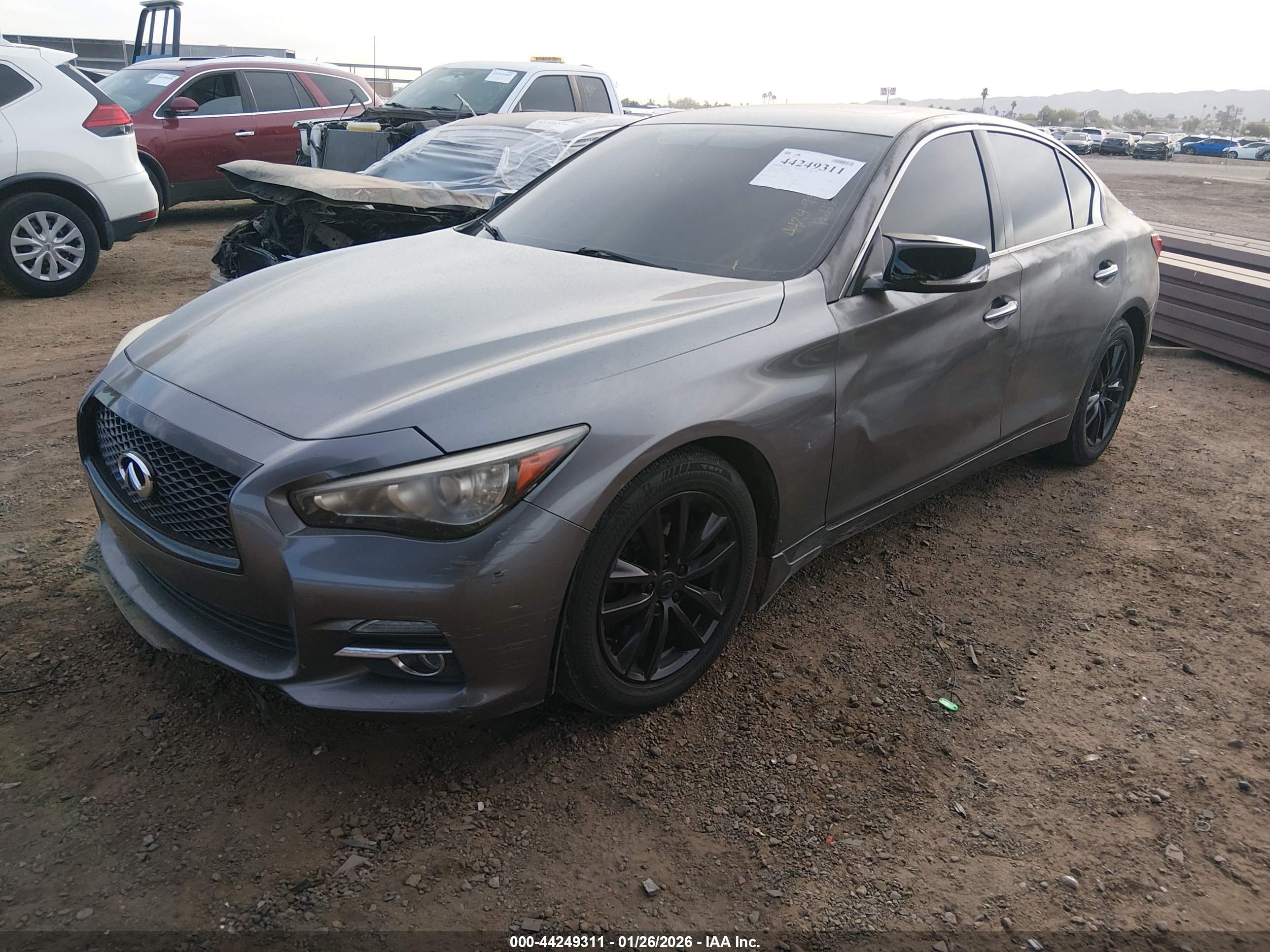 INFINITI Q50 image 2