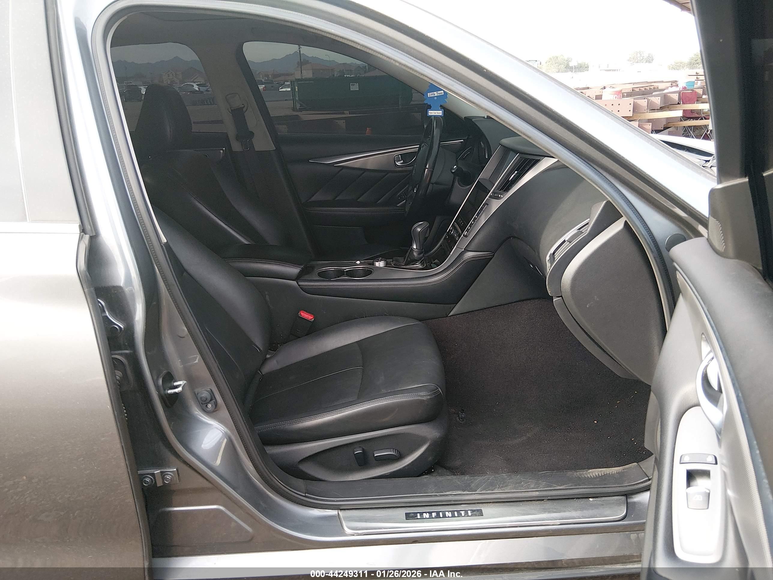 INFINITI Q50 image 5