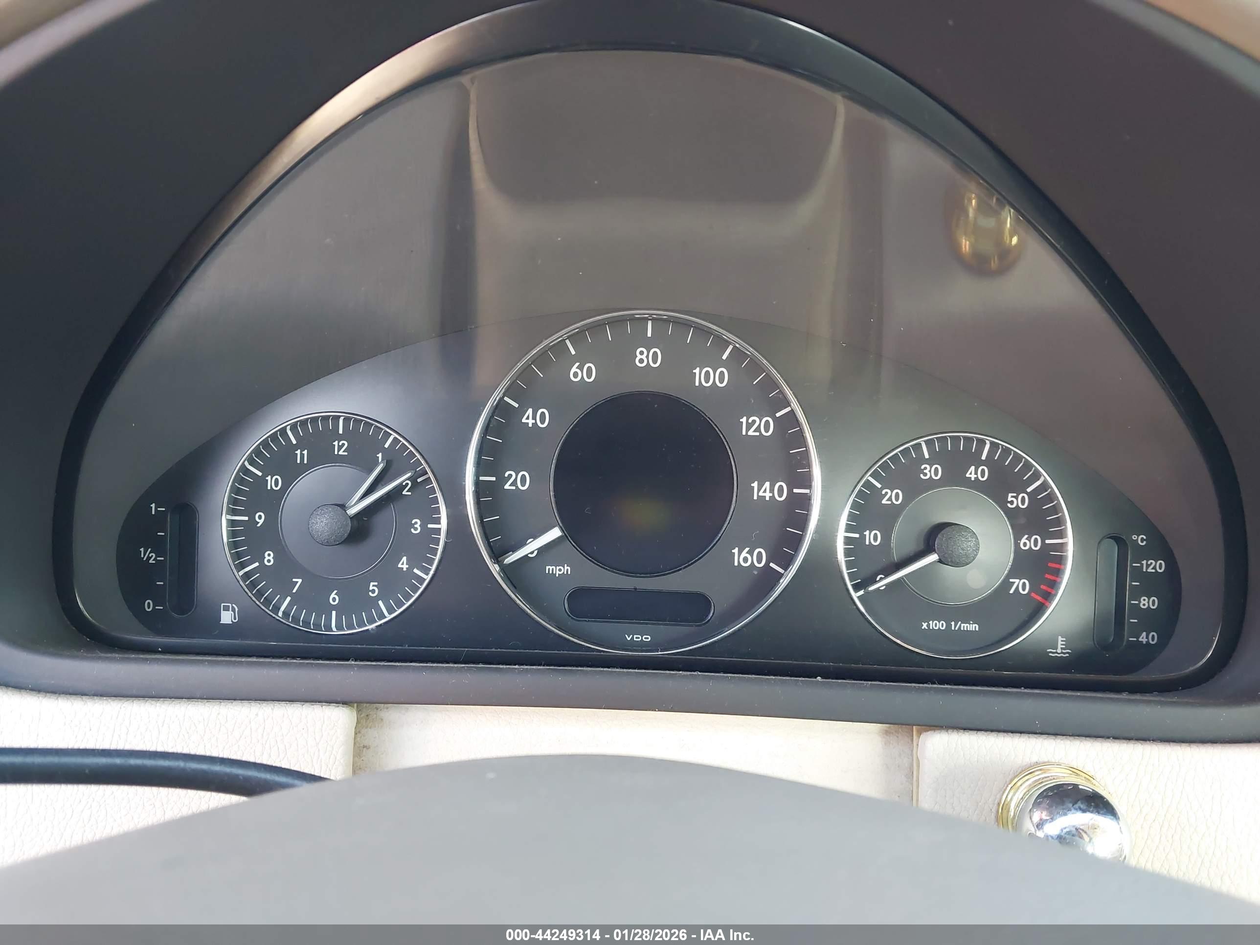 MERCEDES-BENZ CLK image 7
