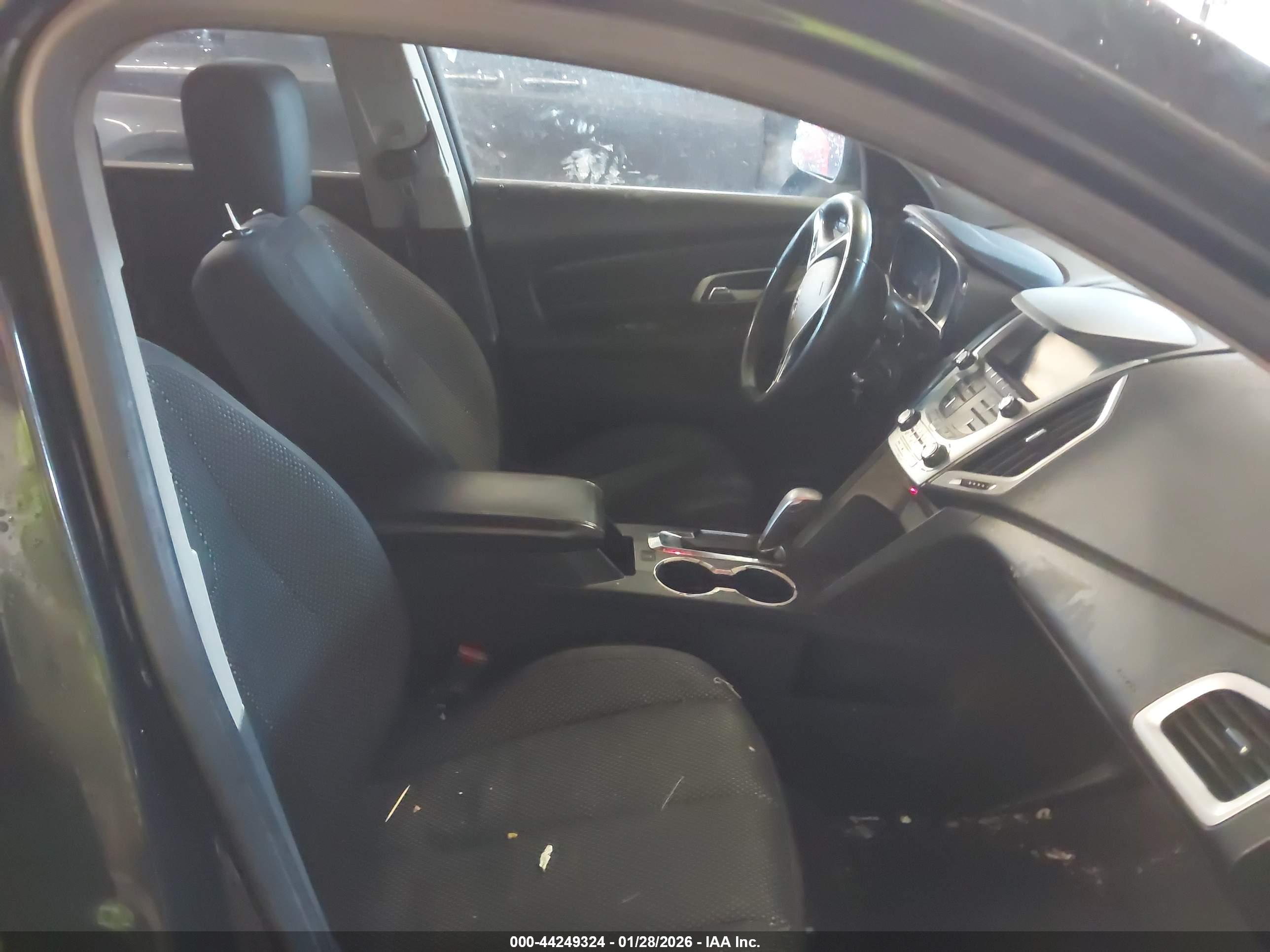 GMC TERRAIN image 5