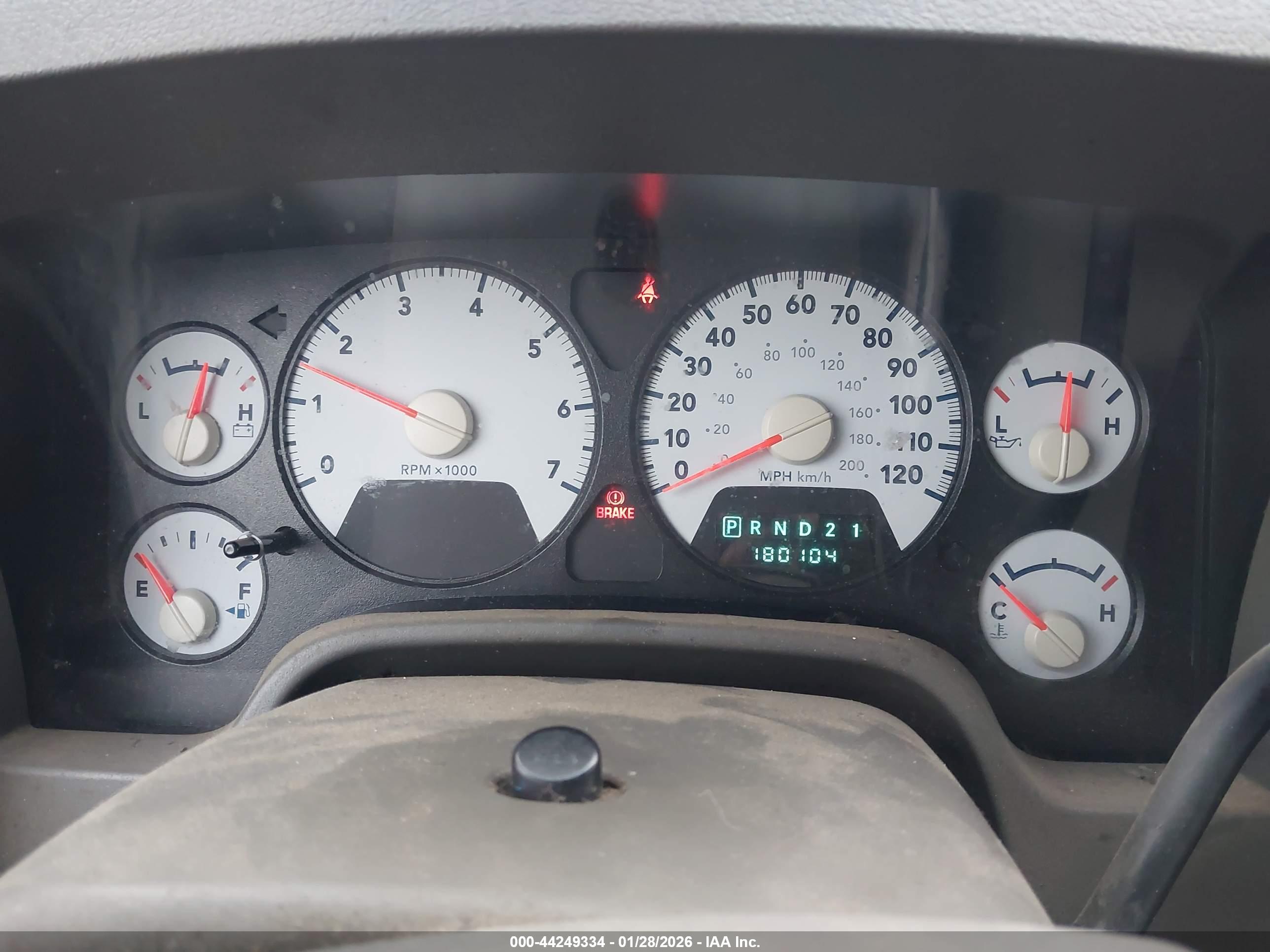 DODGE RAM image 7