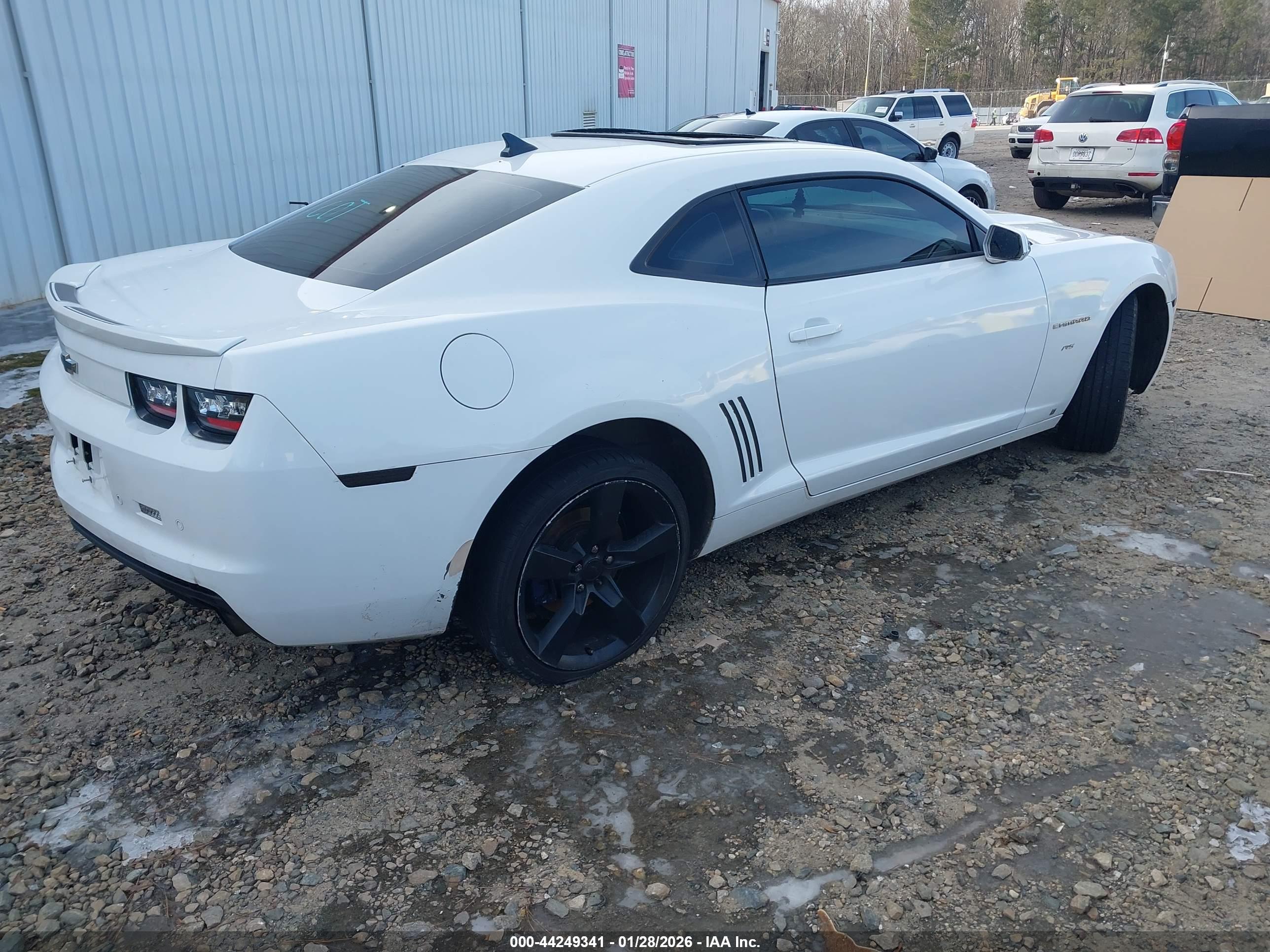 CHEVROLET CAMARO image 4