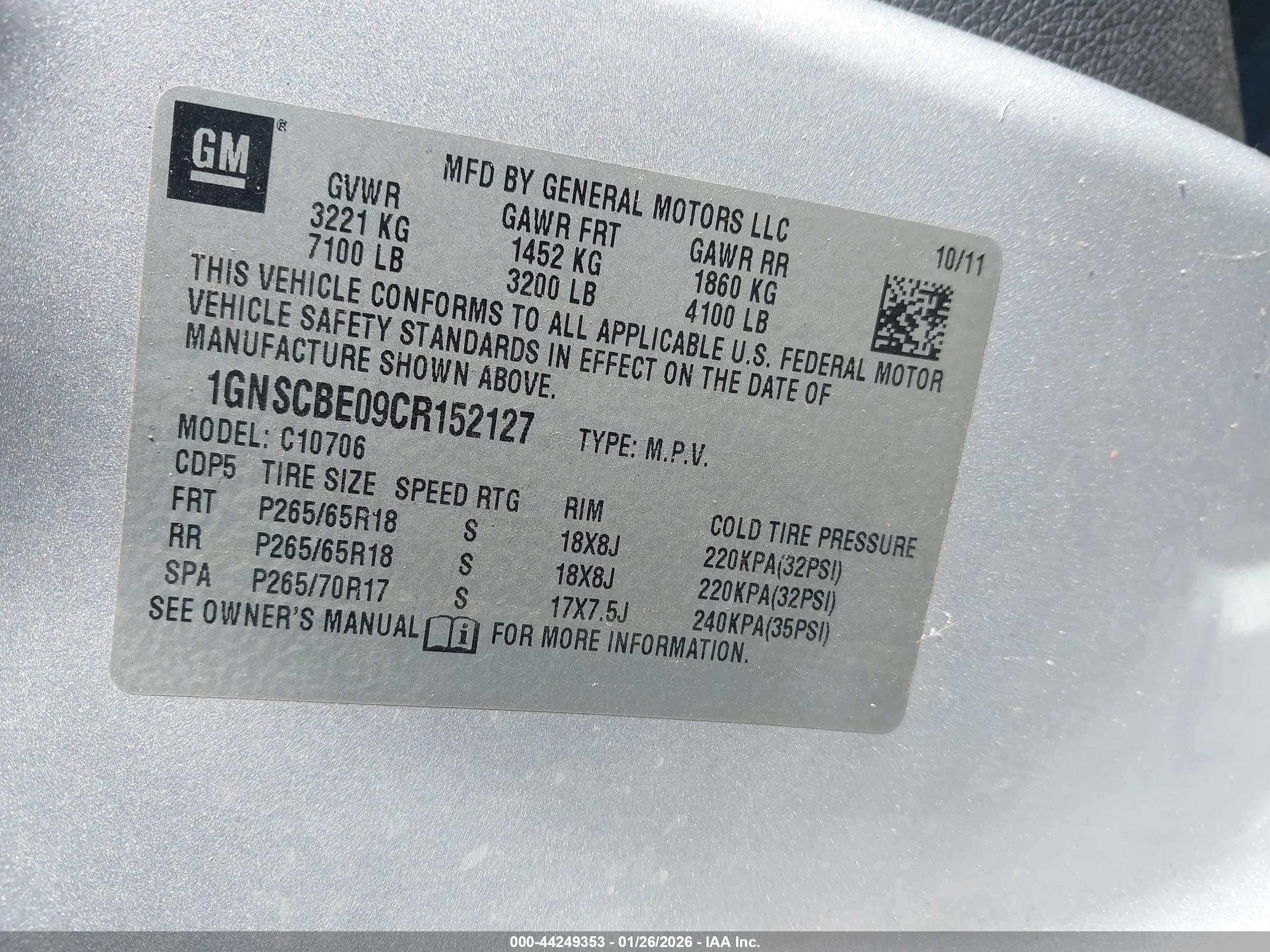 CHEVROLET TAHOE image 9