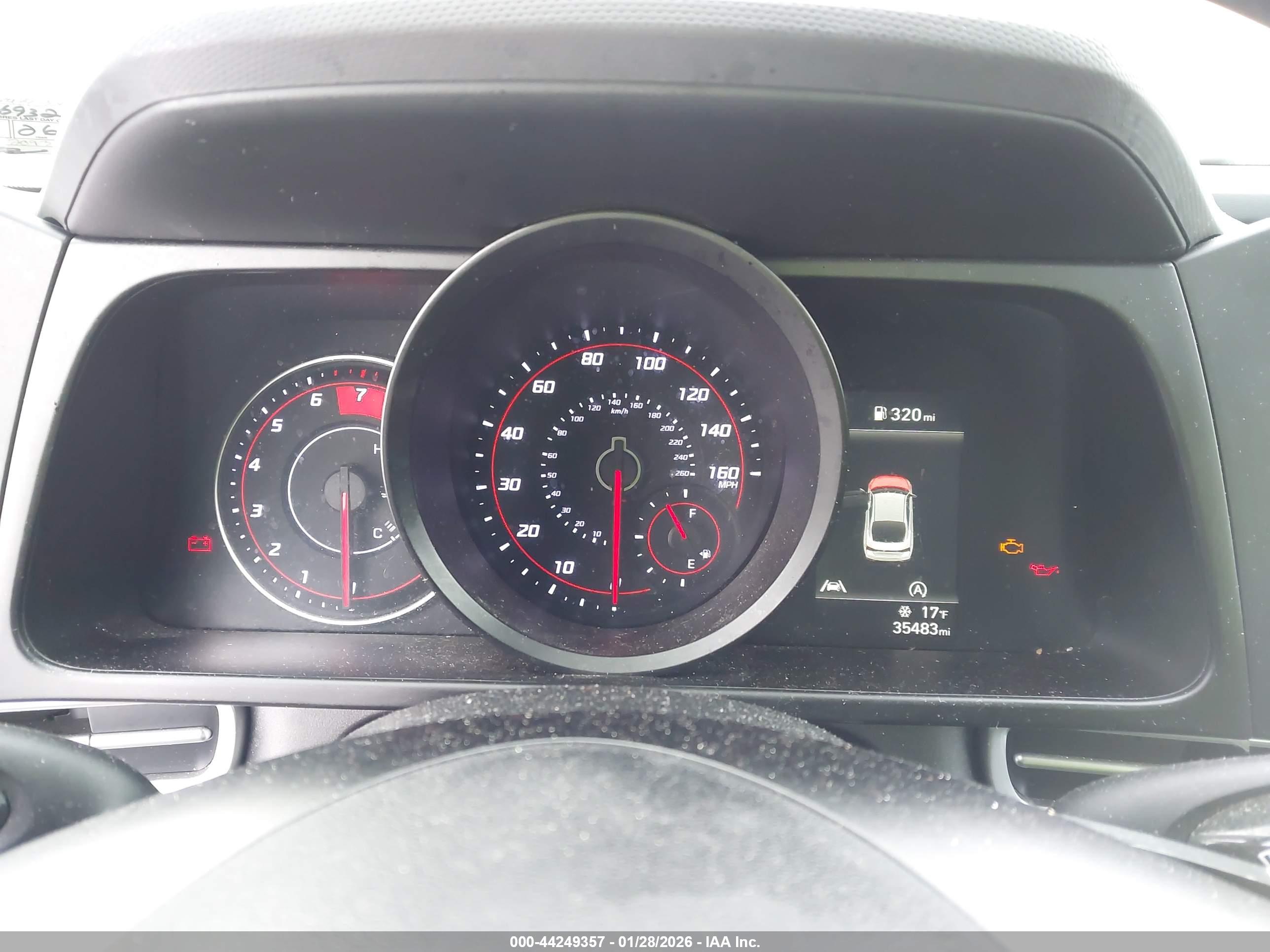 HYUNDAI ELANTRA image 7