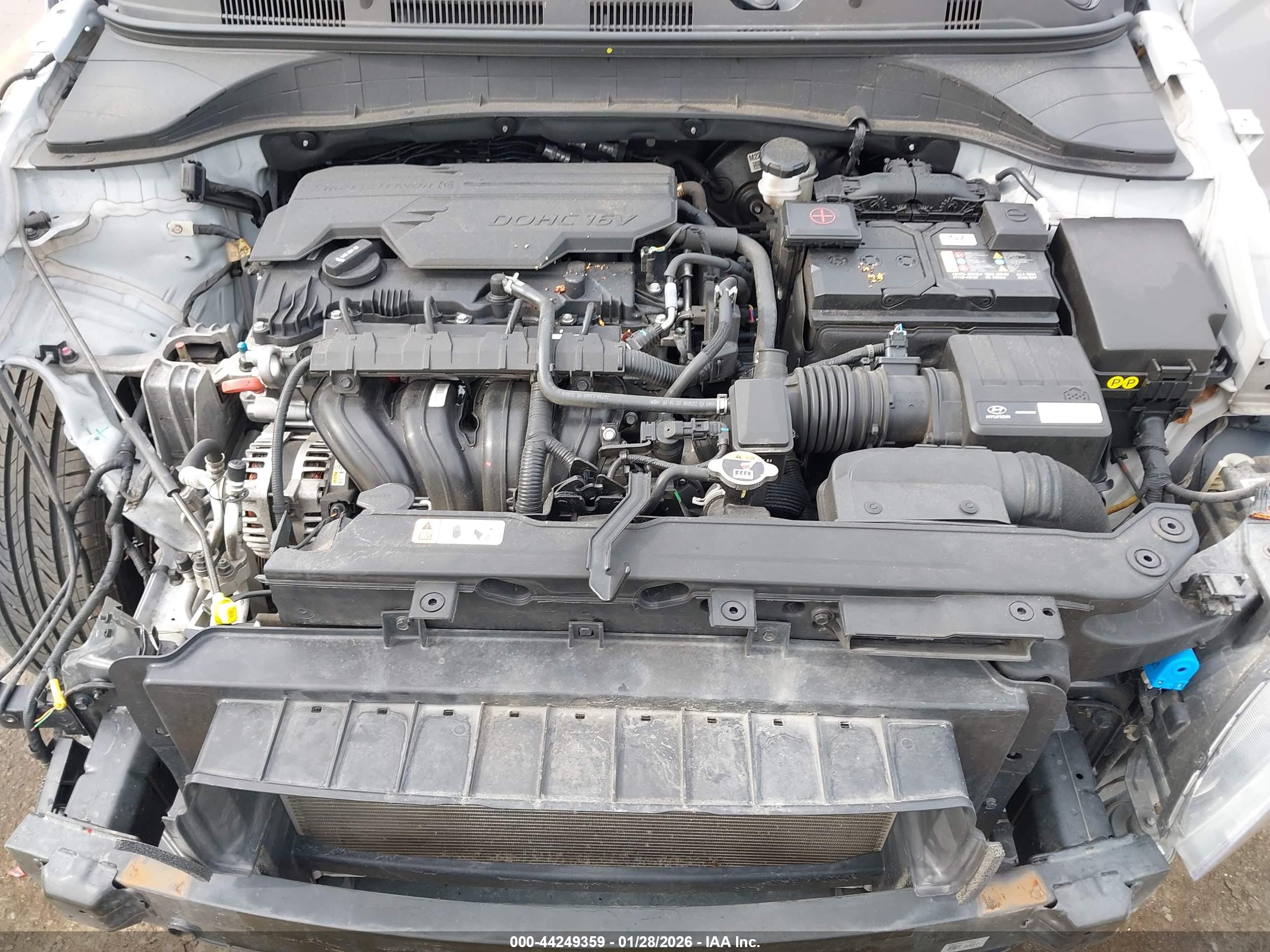 HYUNDAI KONA image 10