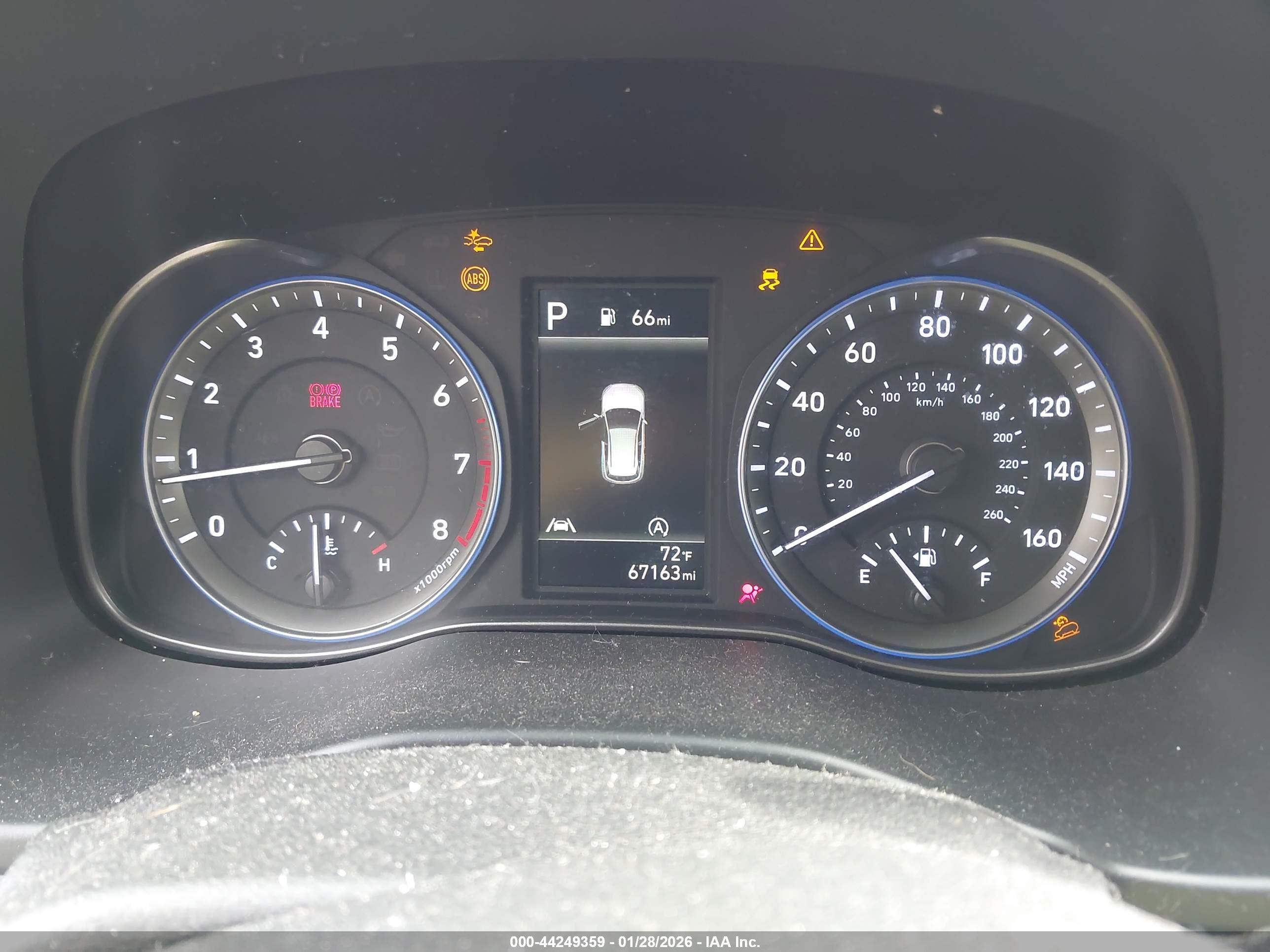 HYUNDAI KONA image 7