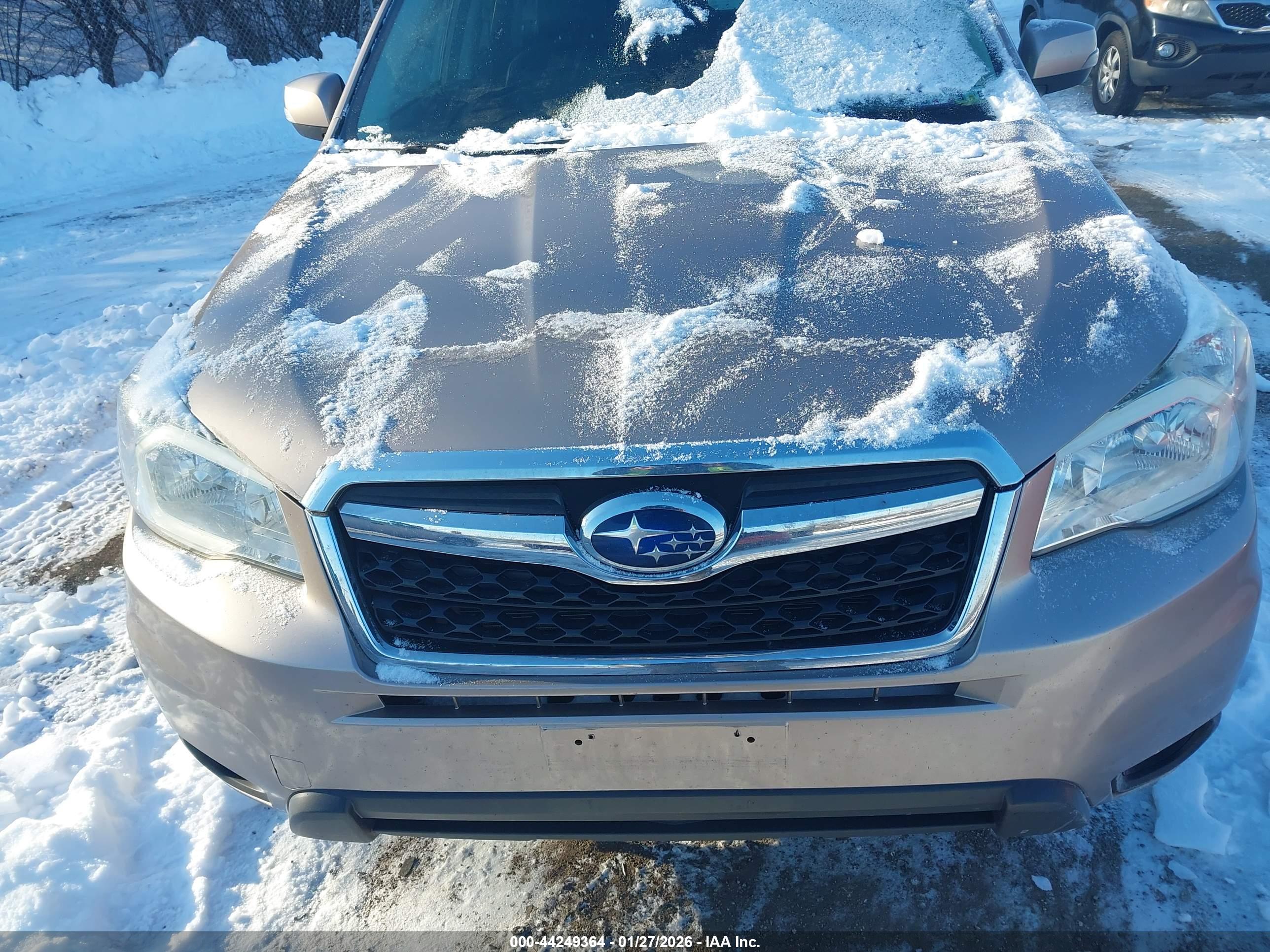 SUBARU FORESTER image 6