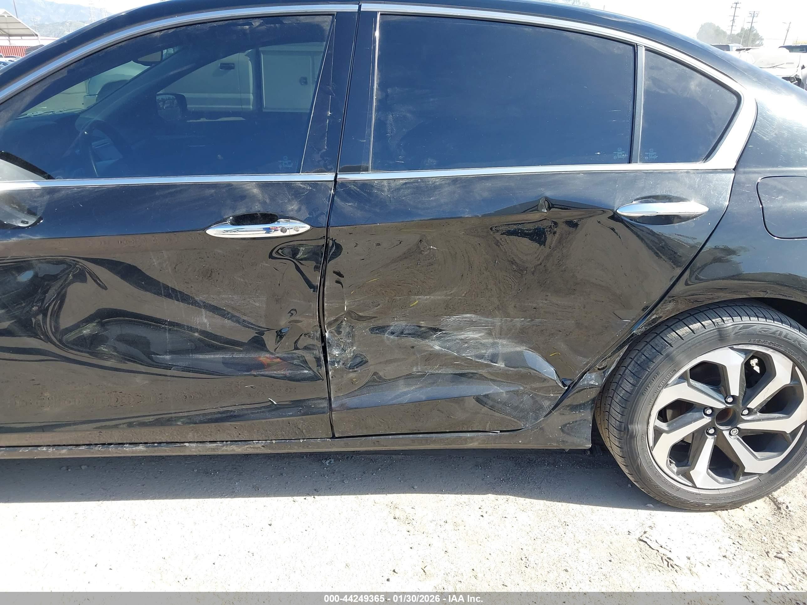 HONDA ACCORD image 6