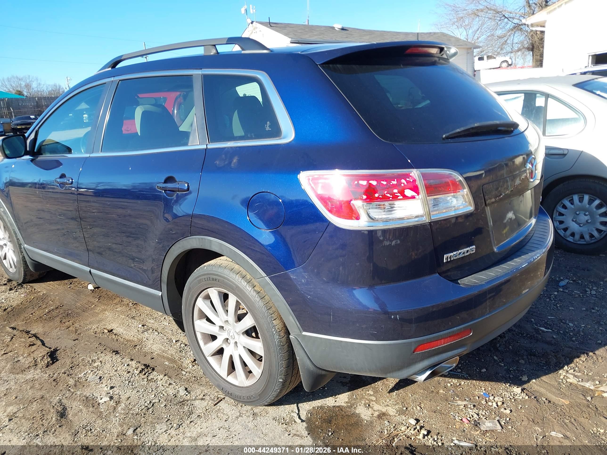 MAZDA CX-9 image 3