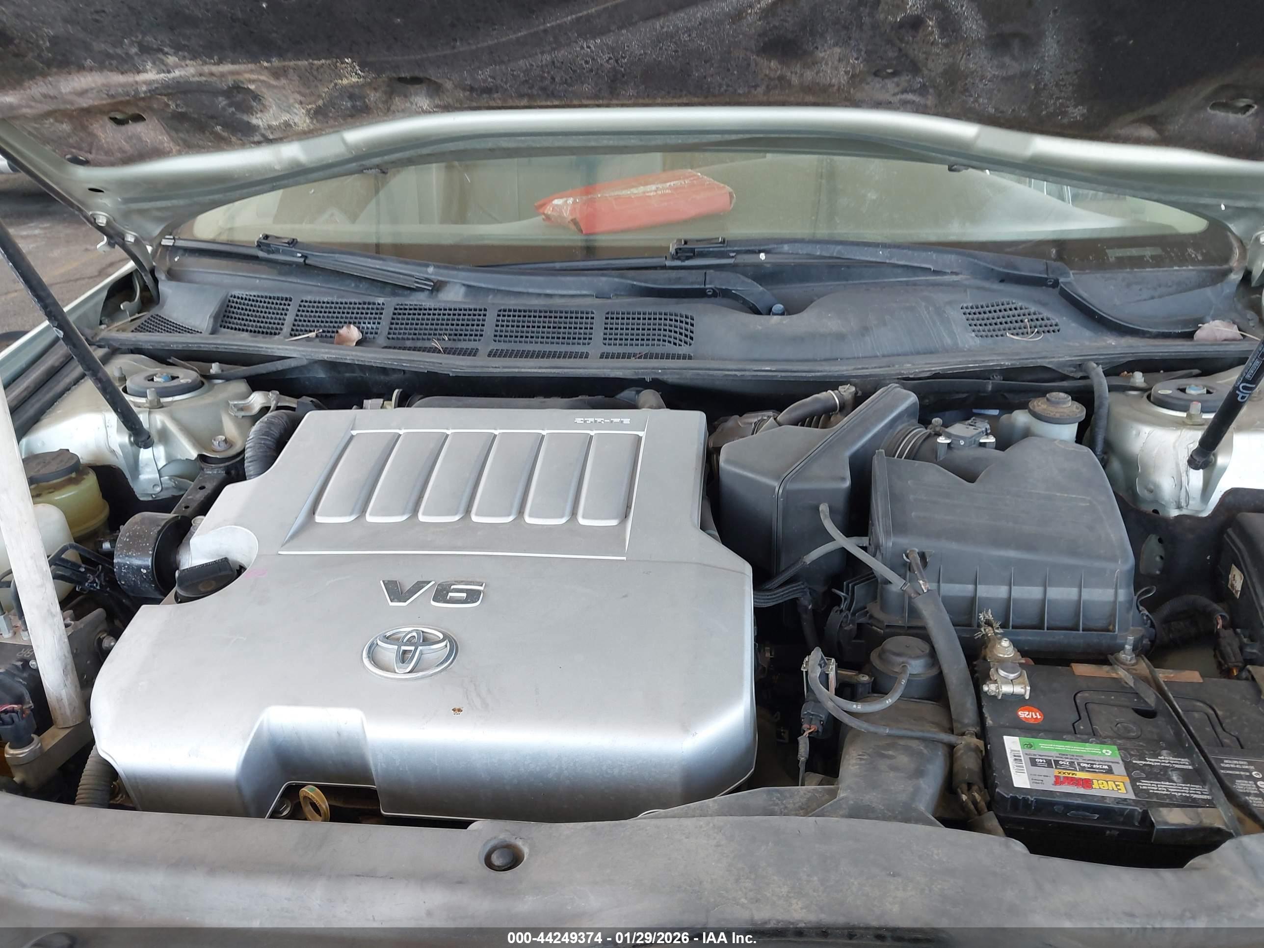 TOYOTA AVALON image 10
