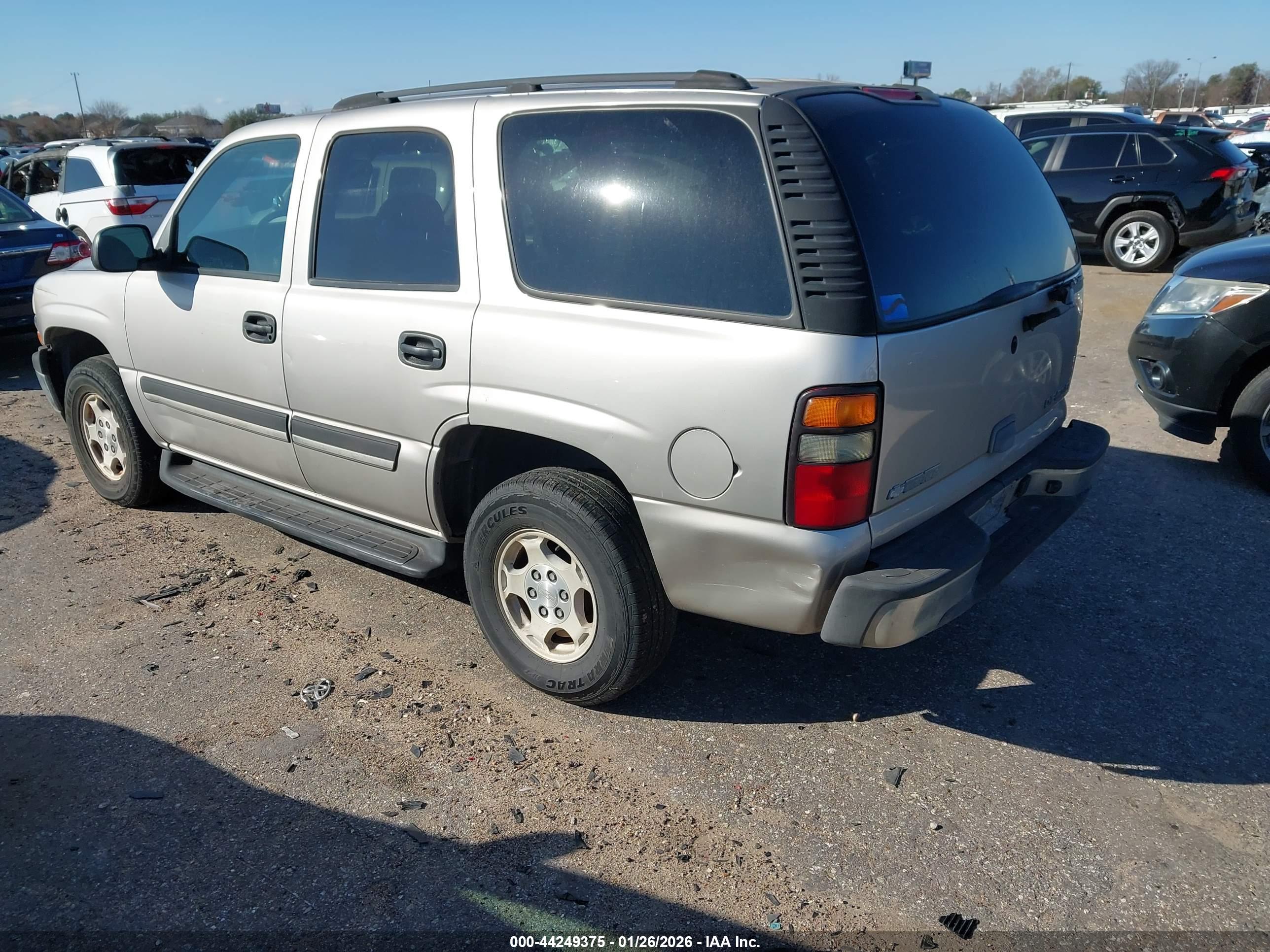 CHEVROLET TAHOE image 3