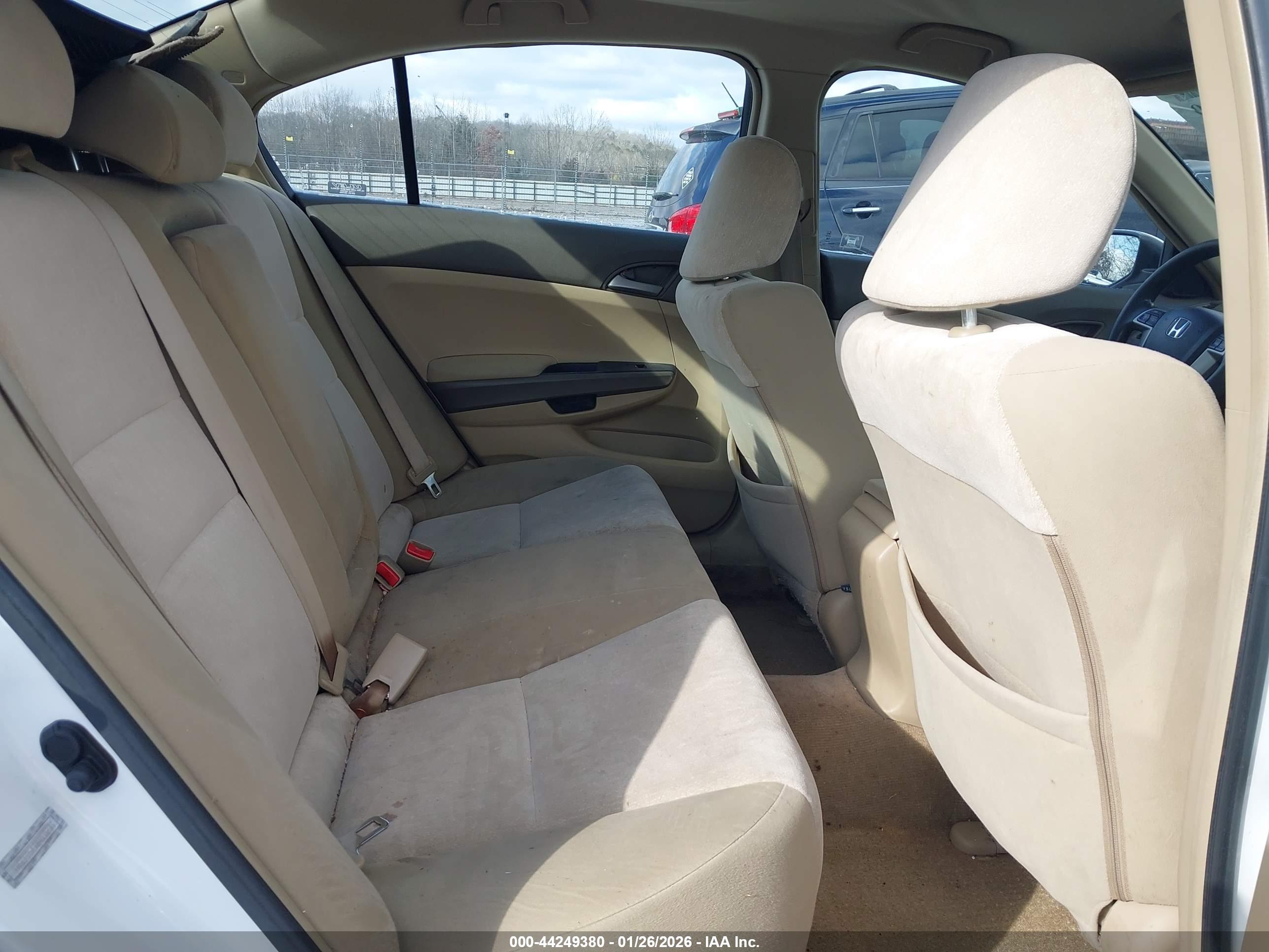 HONDA ACCORD image 8