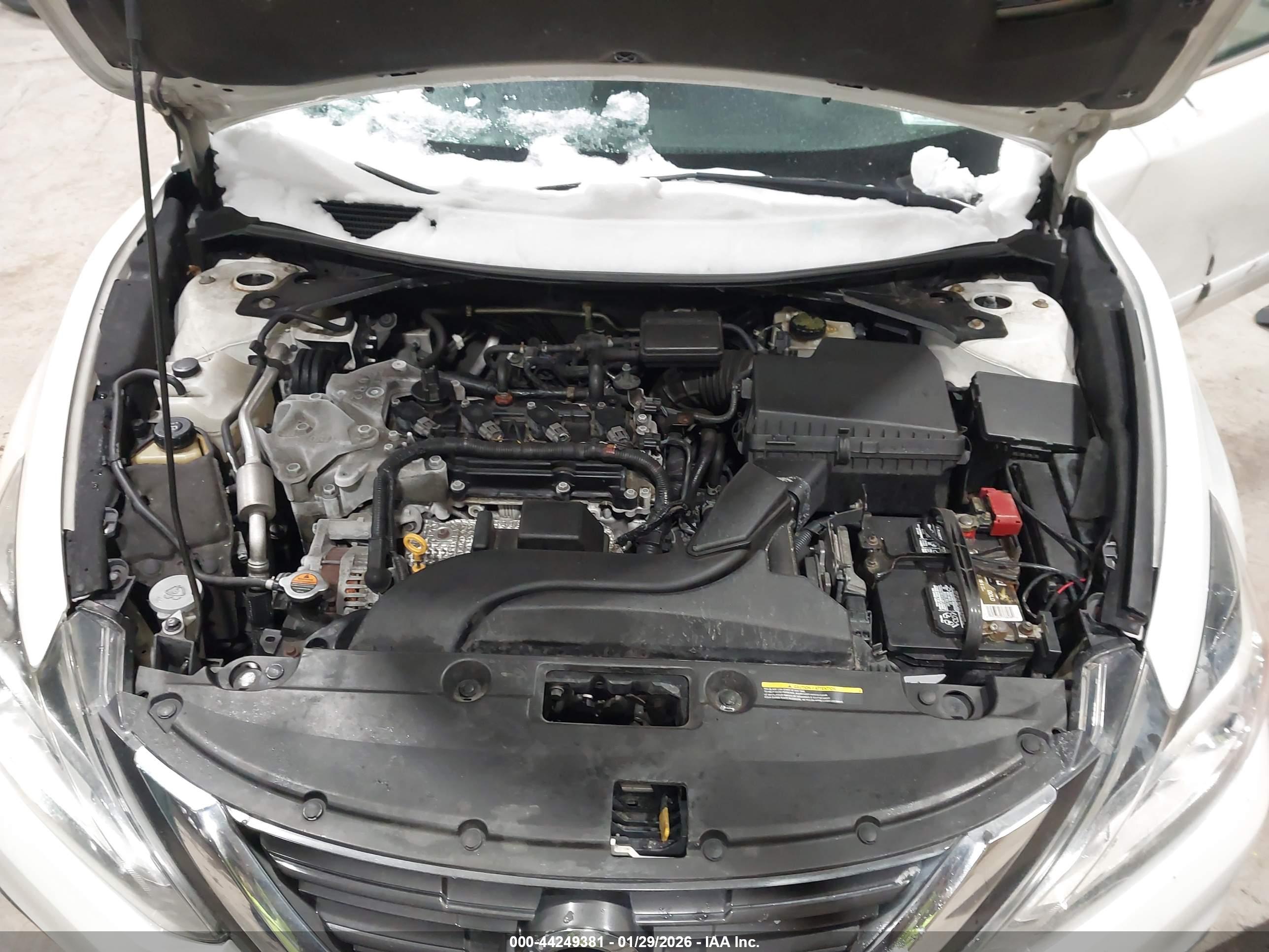 NISSAN ALTIMA image 10