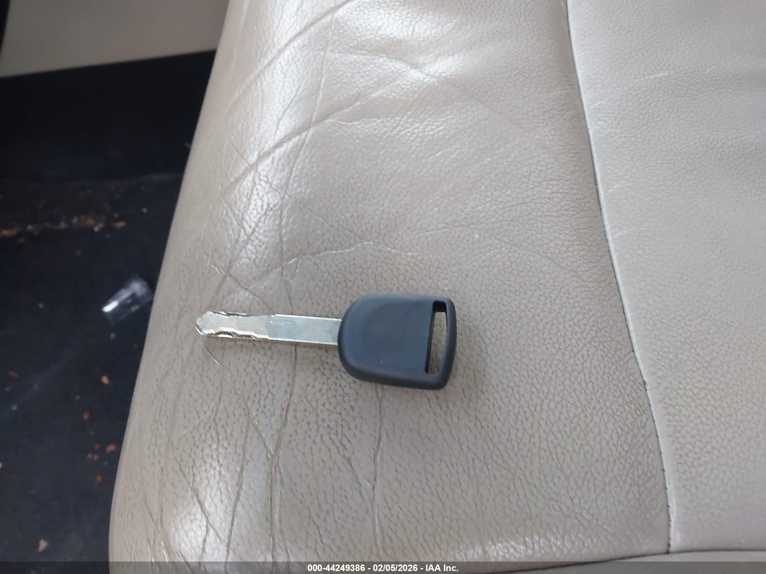 HONDA PILOT image 11